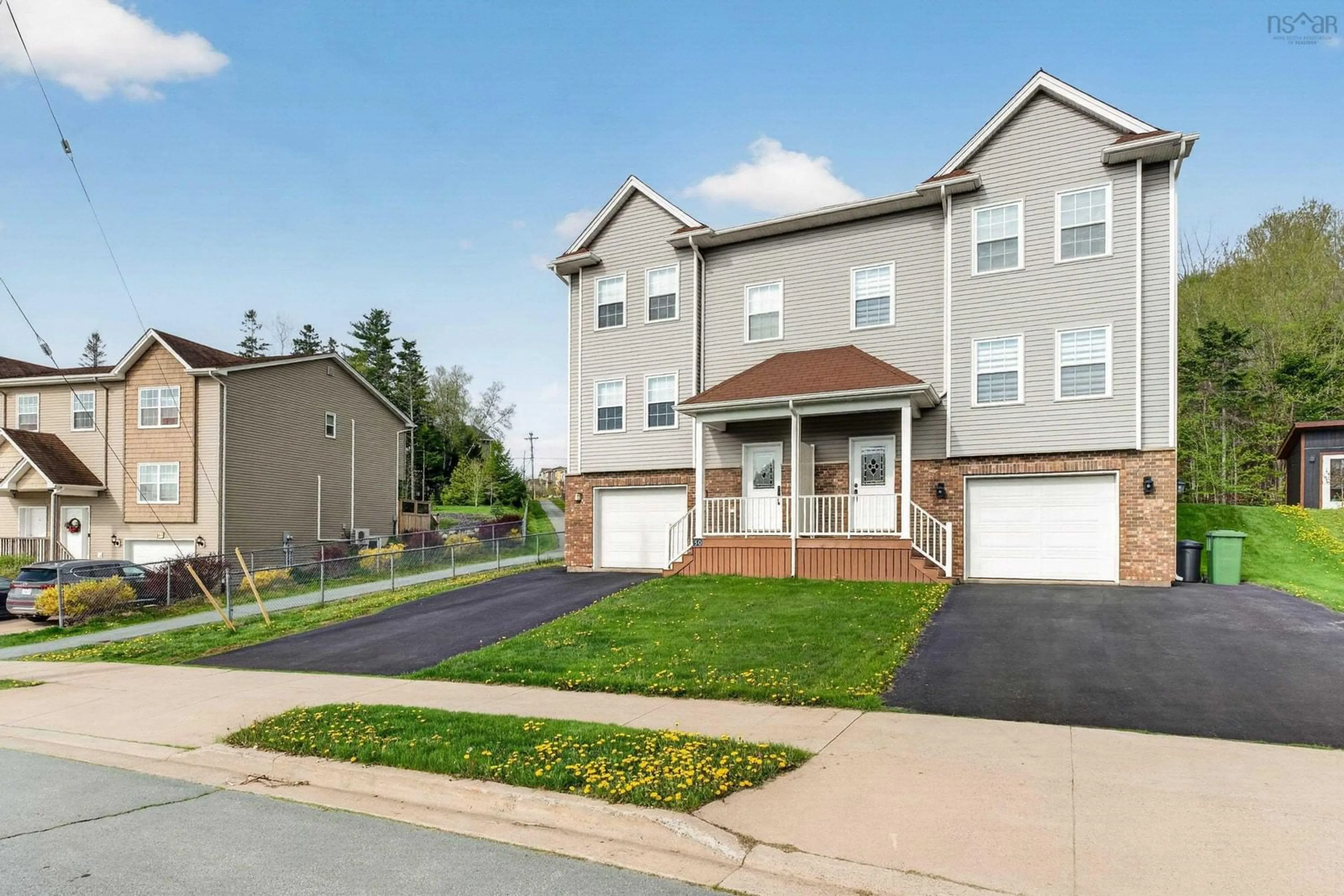 Home with vinyl exterior material, street for 50 Avebury Crt, Middle Sackville Nova Scotia B4E 0E9