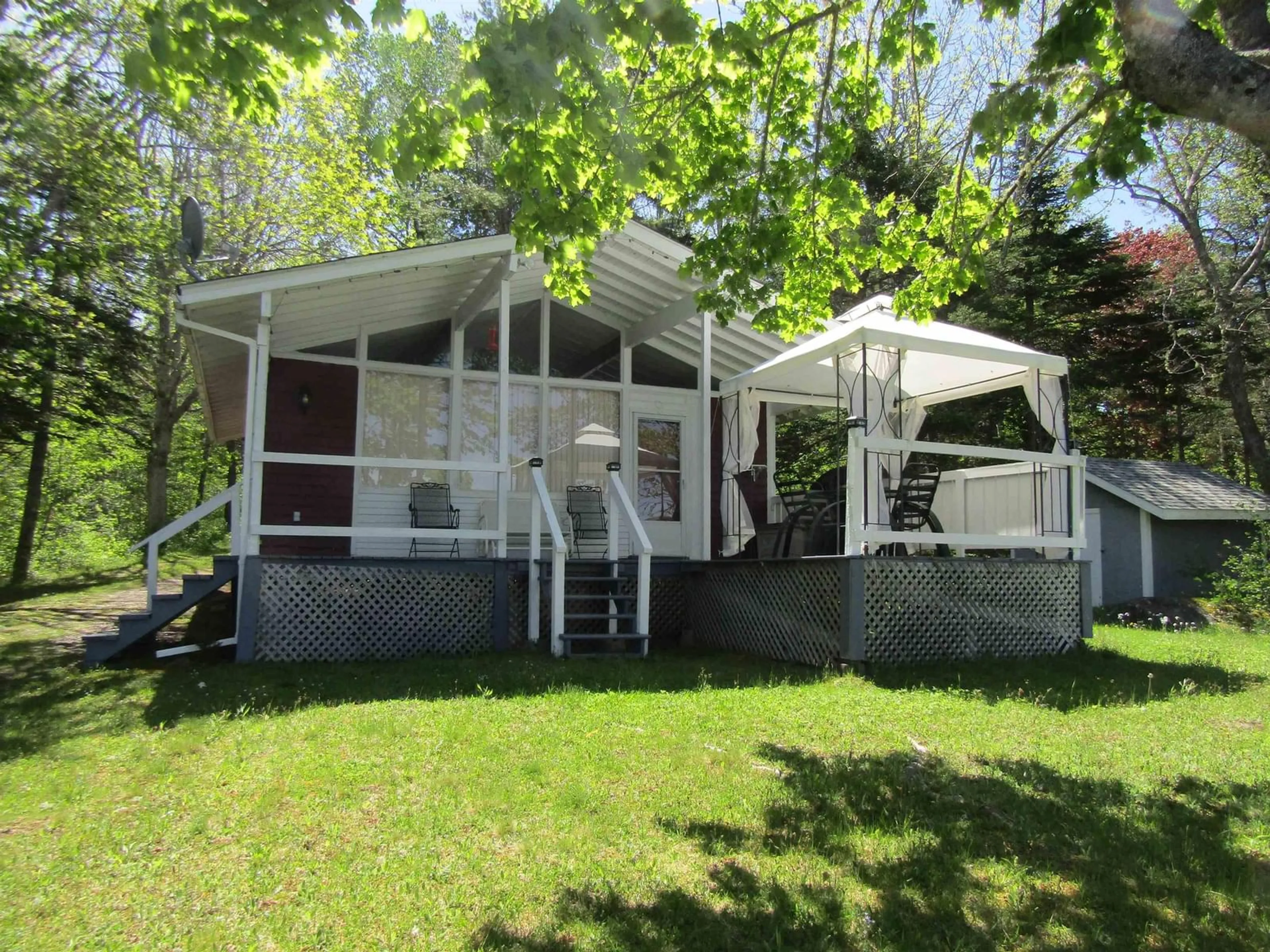 Unknown for 70 Sefferns Lake Dr, Aldersville Nova Scotia B0J 2M0