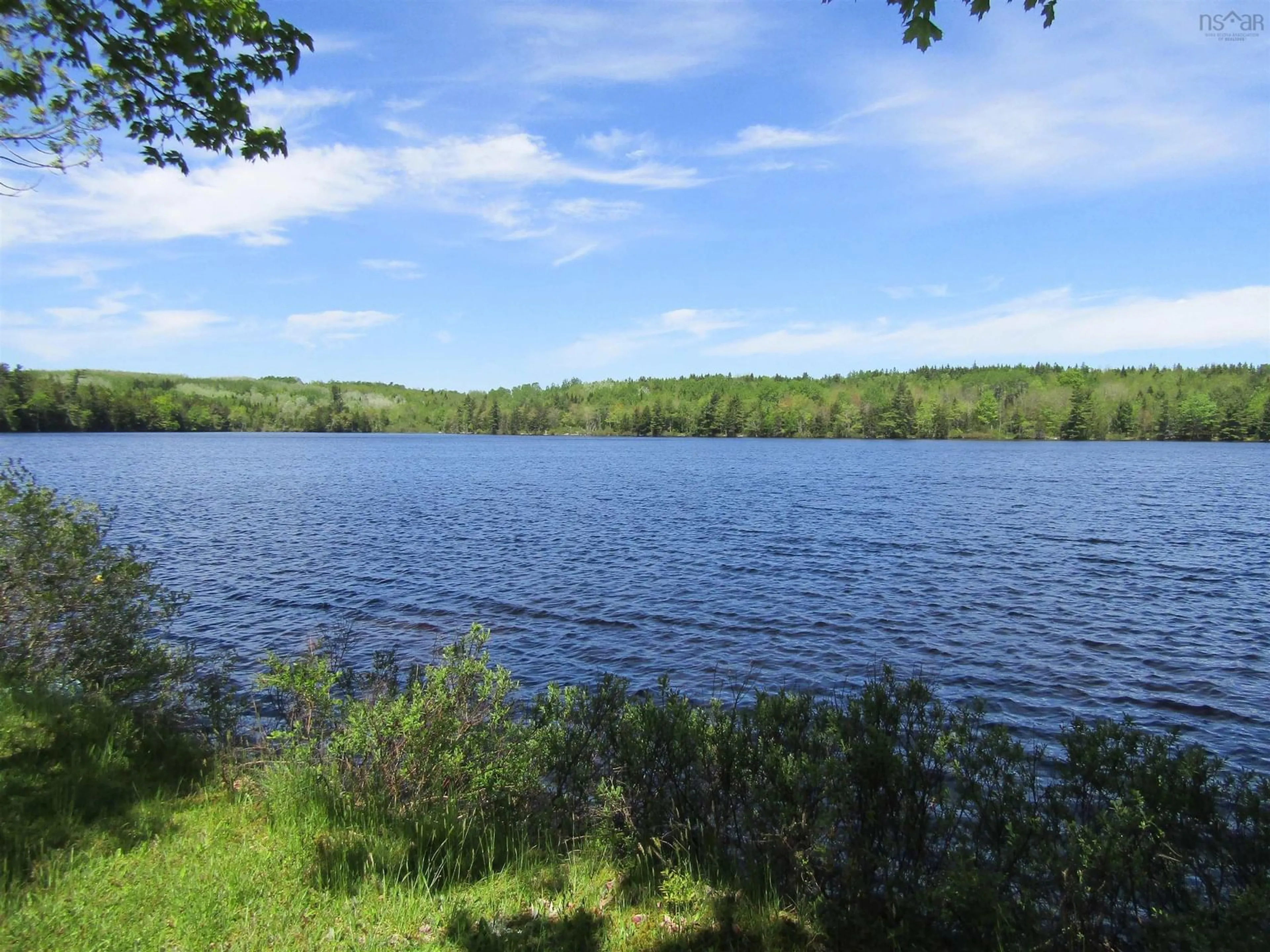 A pic of a room for 70 Sefferns Lake Dr, Aldersville Nova Scotia B0J 2M0