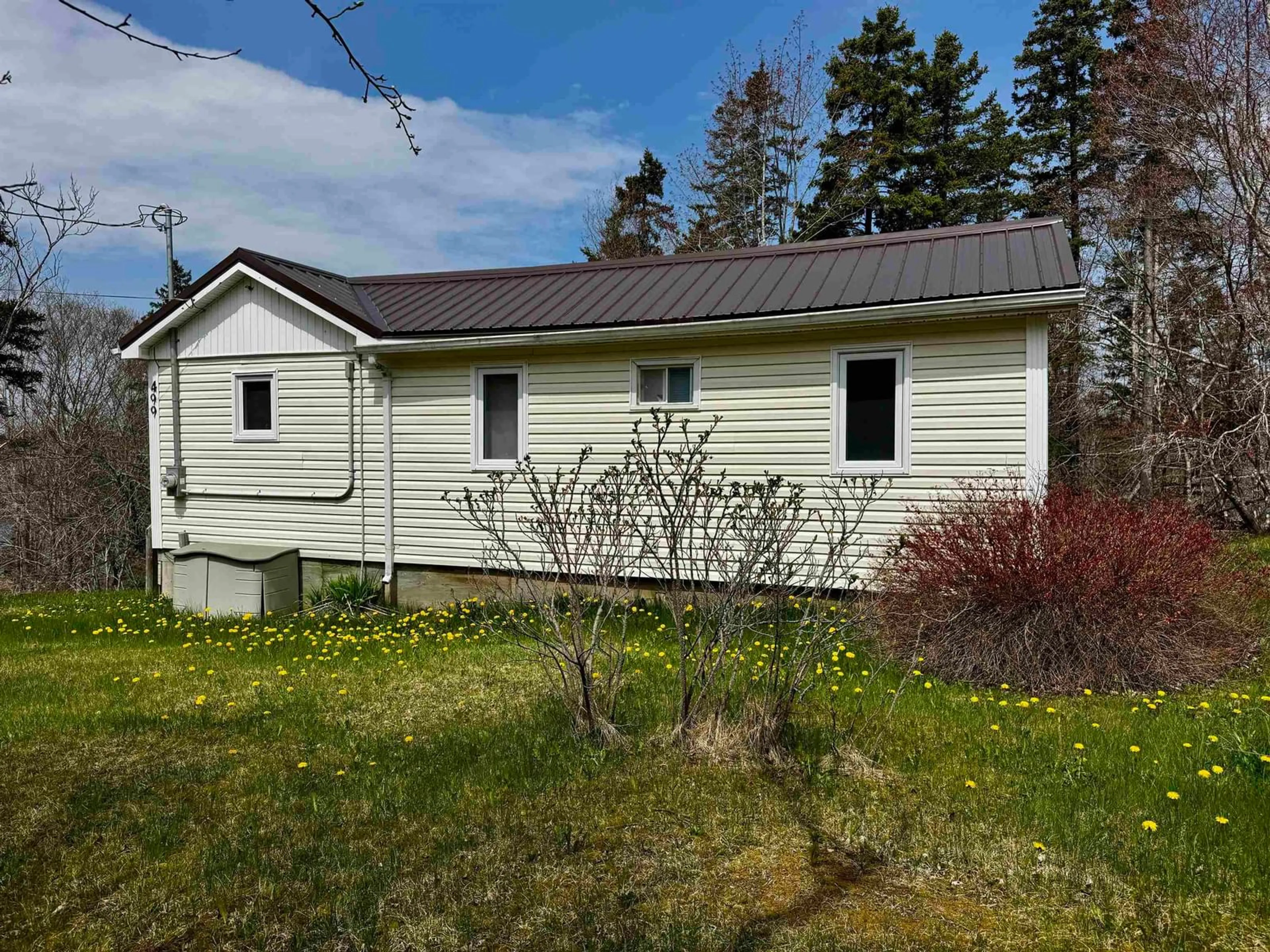 Shed for 499 Corbetts Cove Rd., Corbetts Cove Nova Scotia B0E 3B0