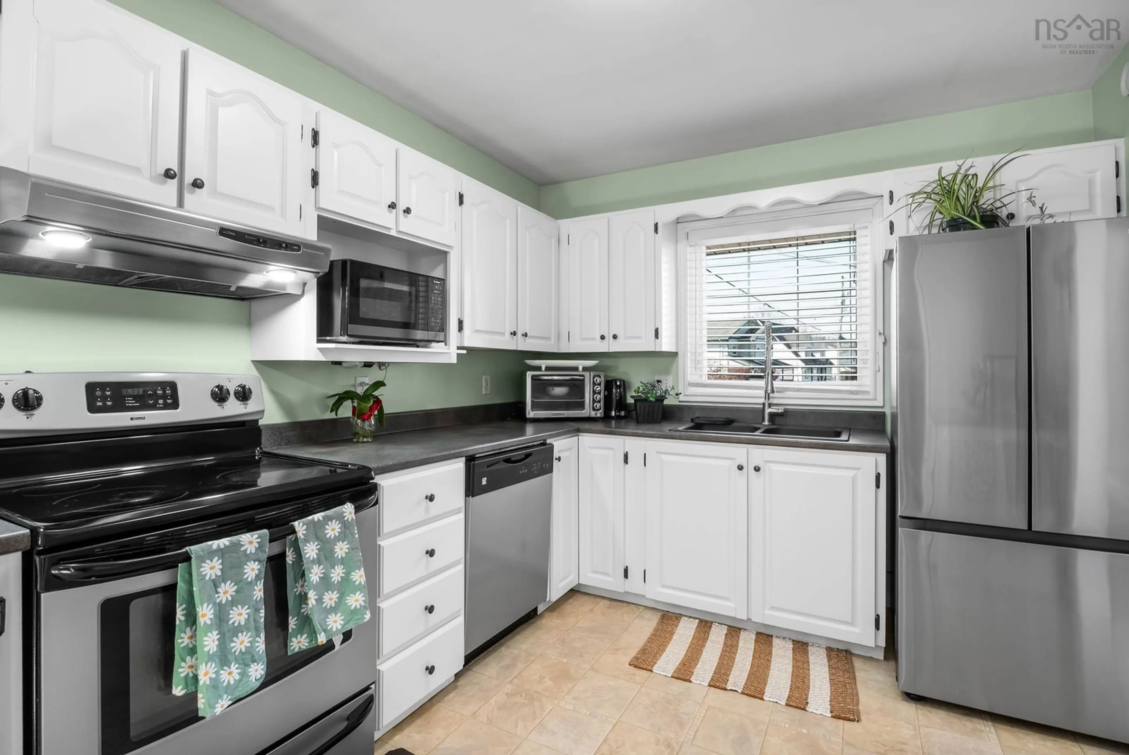 Standard kitchen, ceramic/tile floor for 36 Oakvale Crt, Timberlea Nova Scotia B3T 1K7