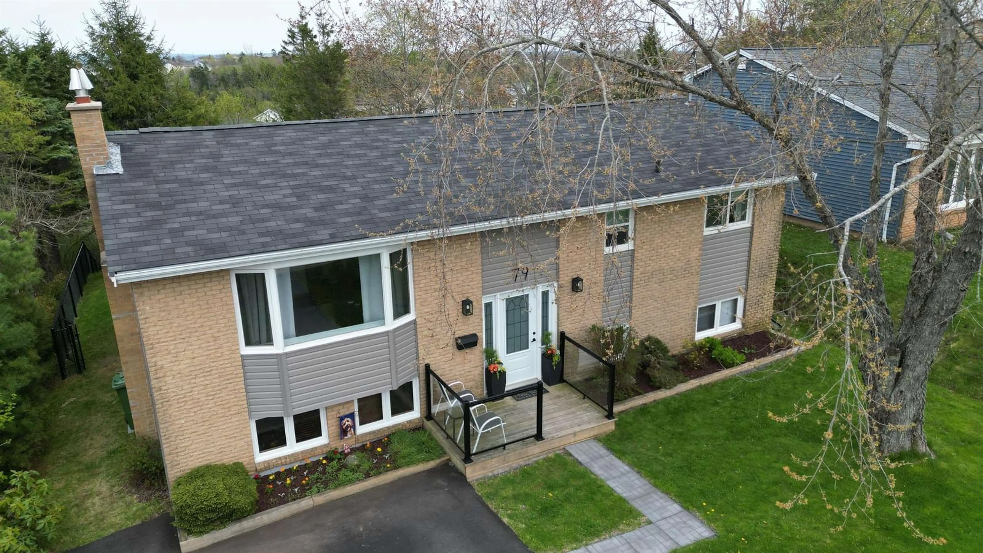 A pic from outside/outdoor area/front of a property/back of a property/a pic from drone, street for 79 Lucien Dr, Dartmouth Nova Scotia B2W 2J4