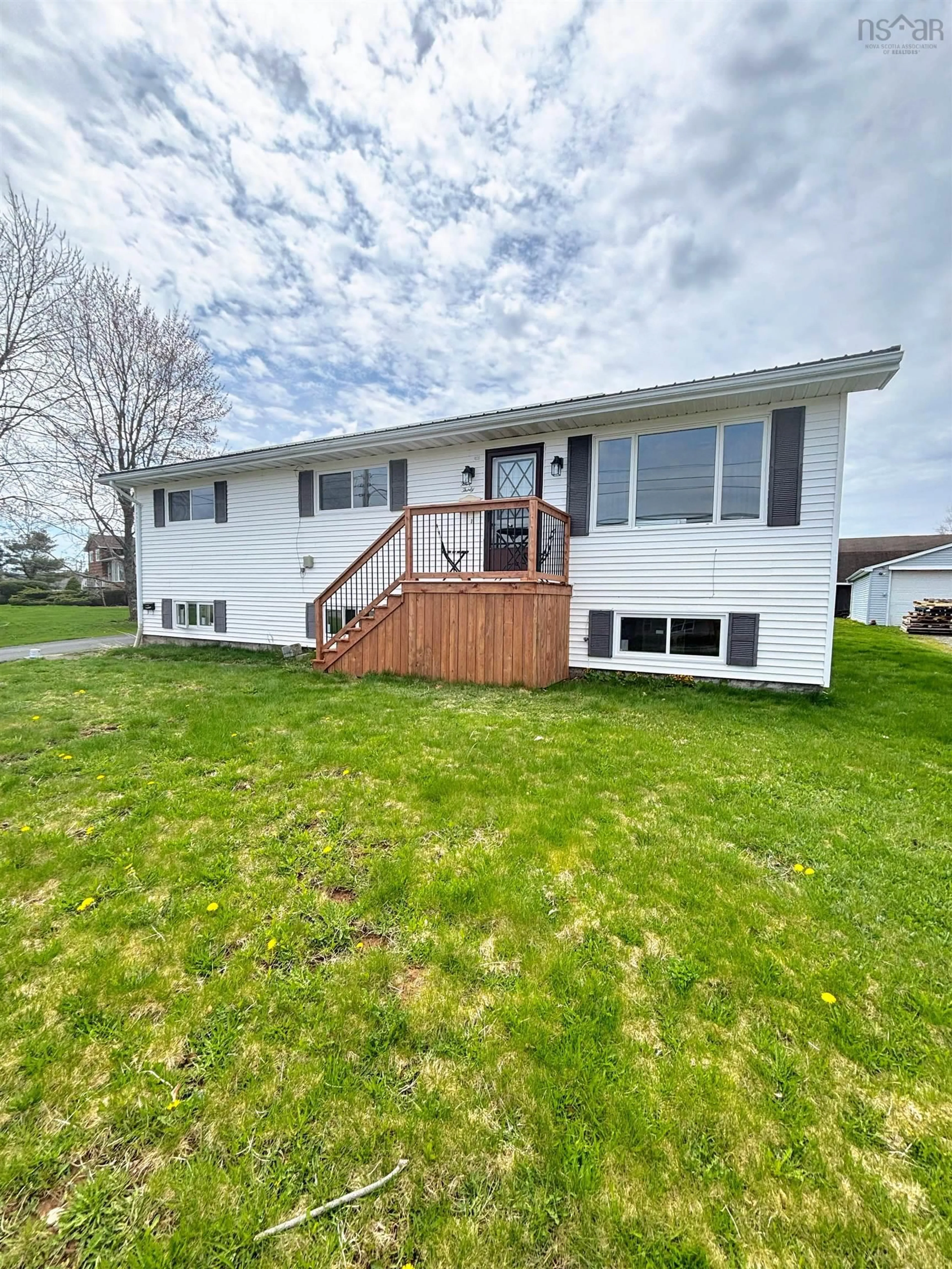 Home with vinyl exterior material, water/lake/river/ocean view for Rd, Lower Sackville Nova Scotia B4C 2J9