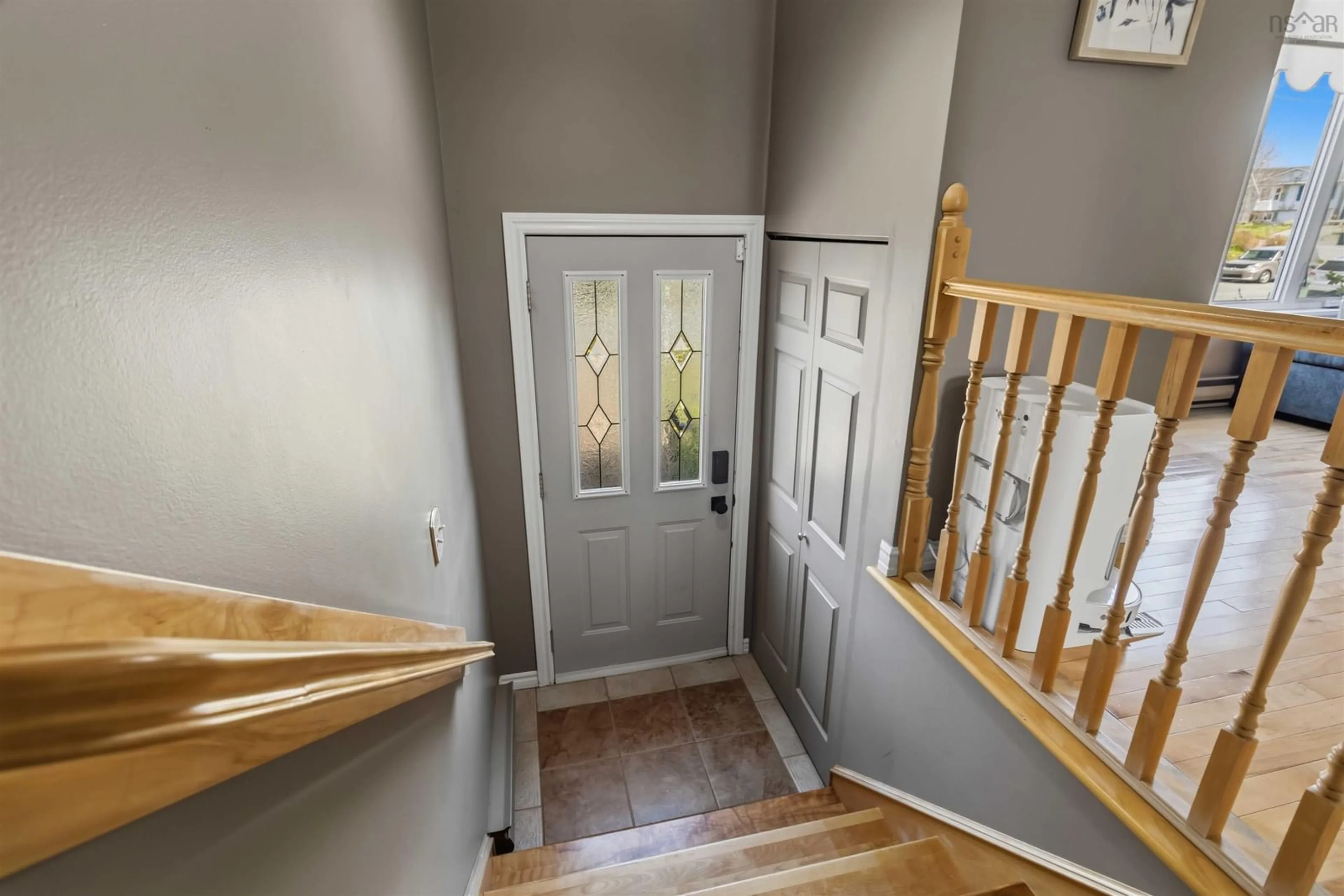 Indoor entryway for 31 Cannon Cres, Eastern Passage Nova Scotia B3G 1E9
