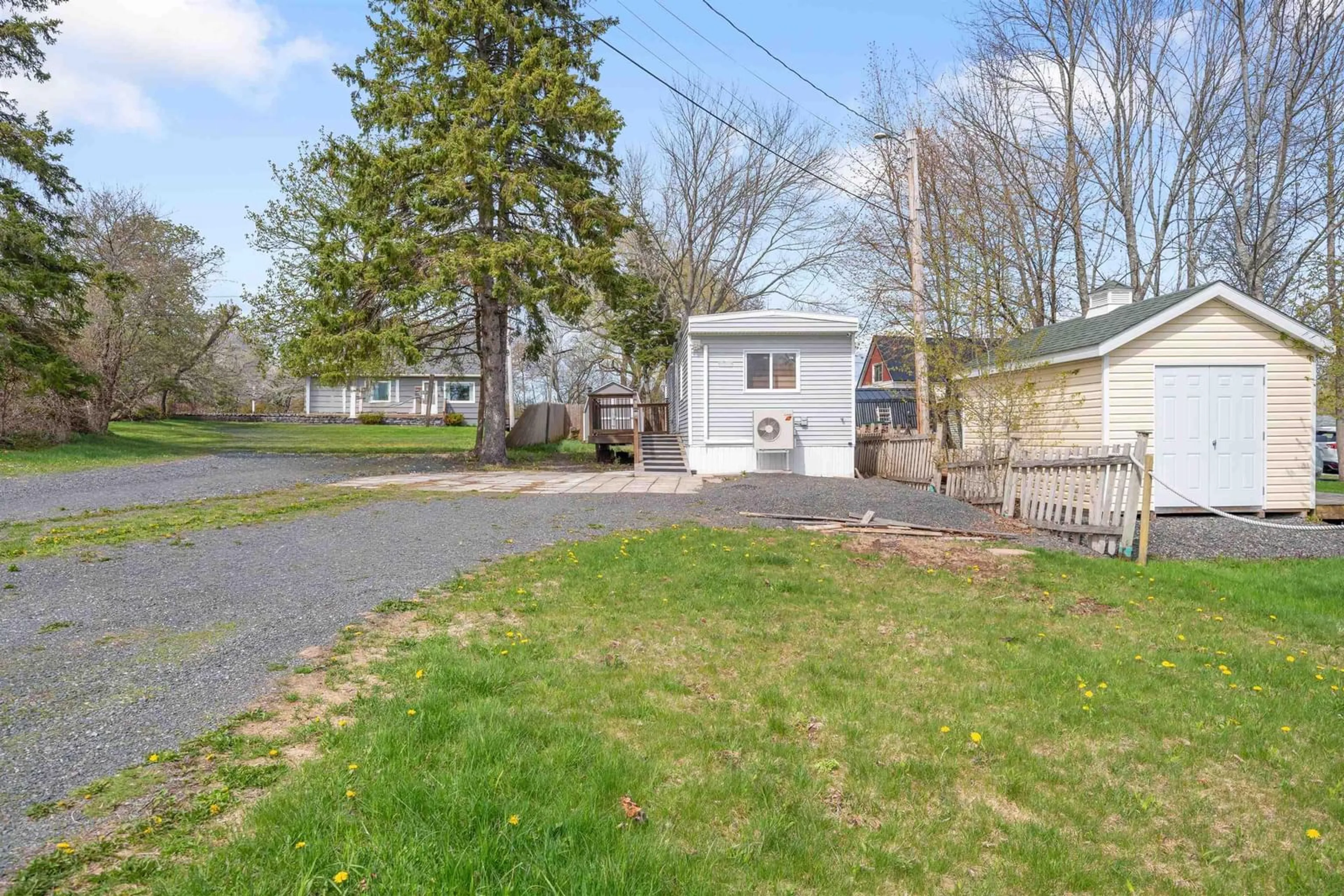 Unknown for 1968 College St, Westville Nova Scotia B0K 2A0