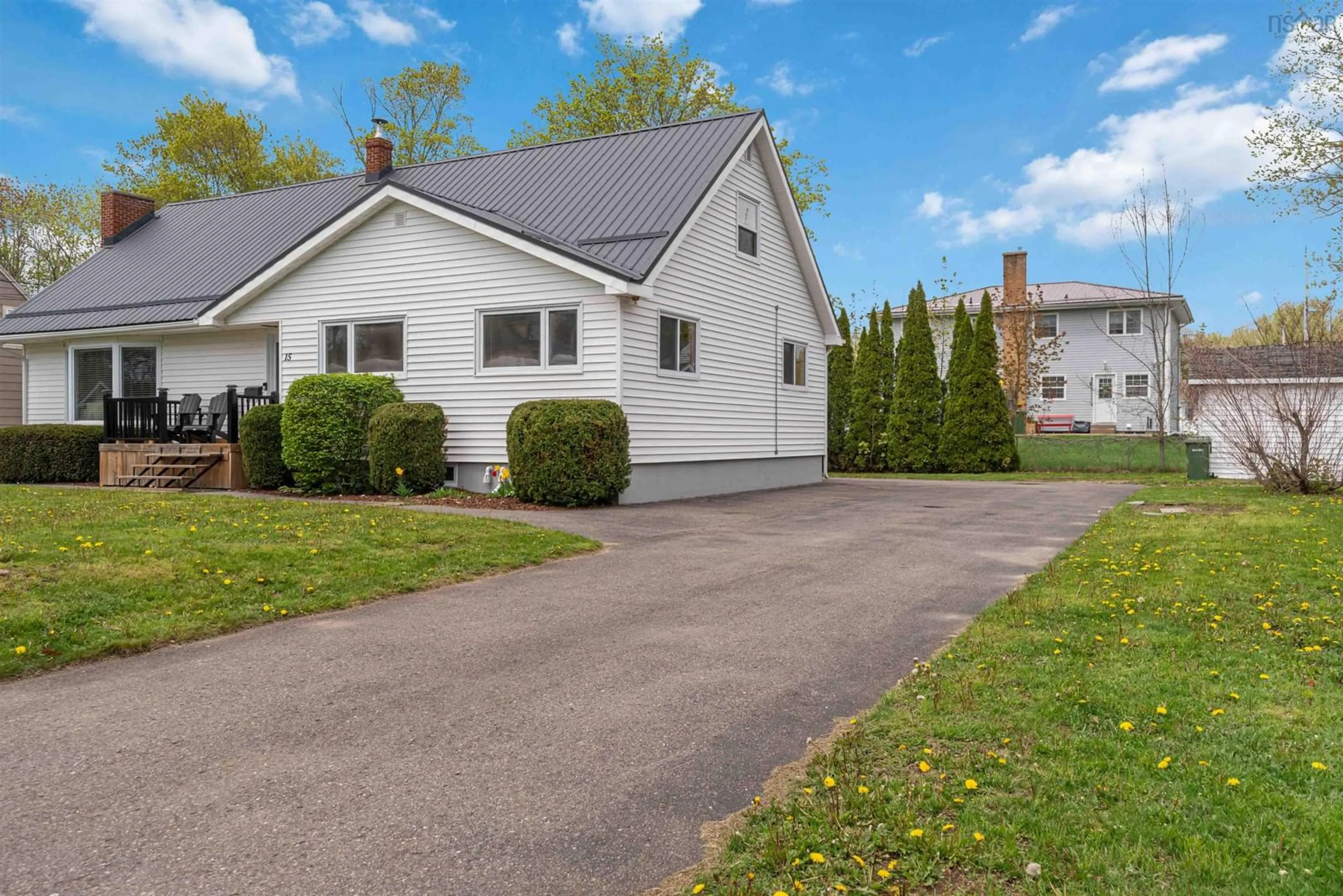 Home with vinyl exterior material, street for 15 Exhibition St, Kentville Nova Scotia B4N 1B9