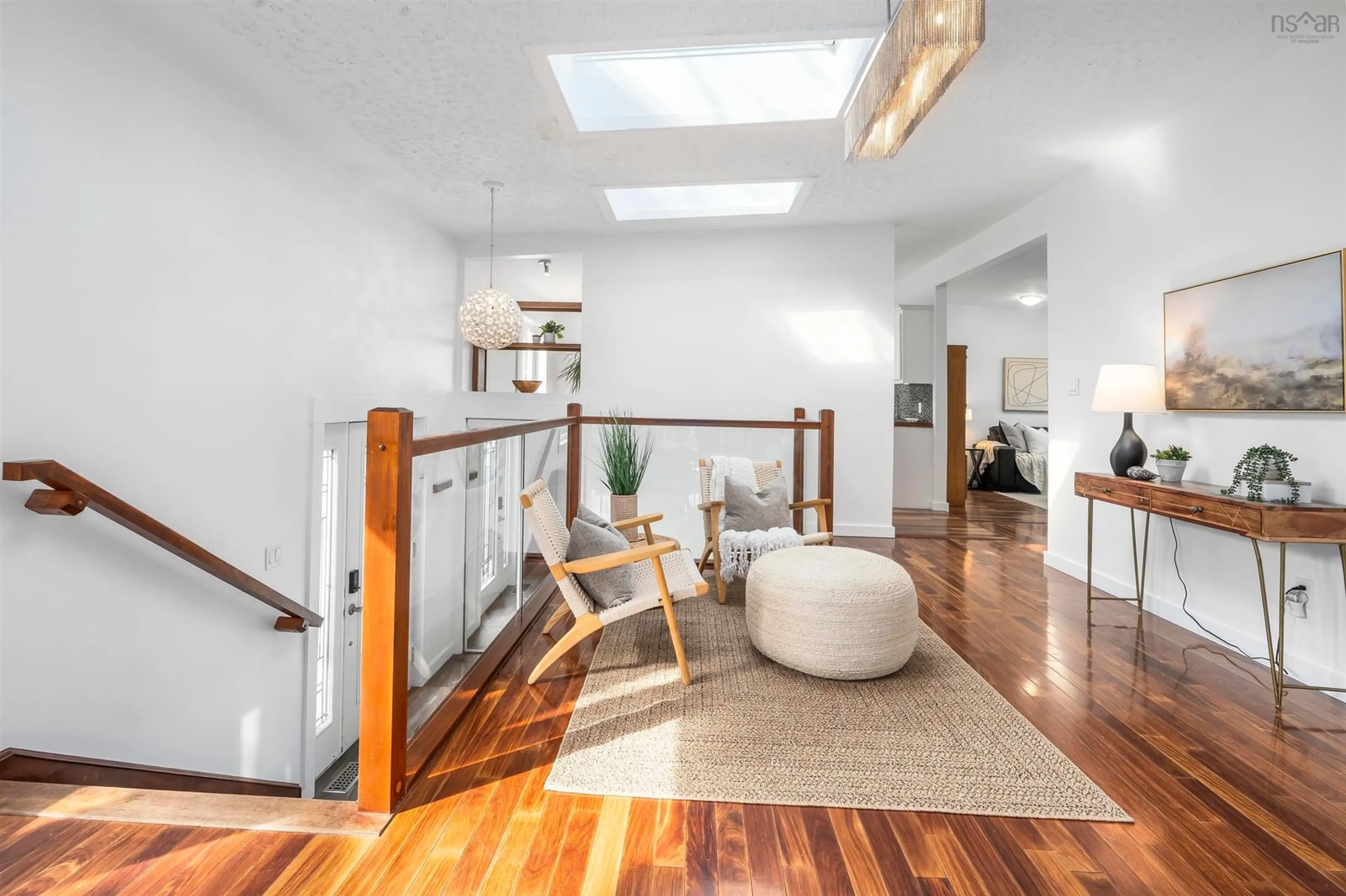 Indoor entryway for 24 Birchview Dr, Halifax Nova Scotia B3P 1G4