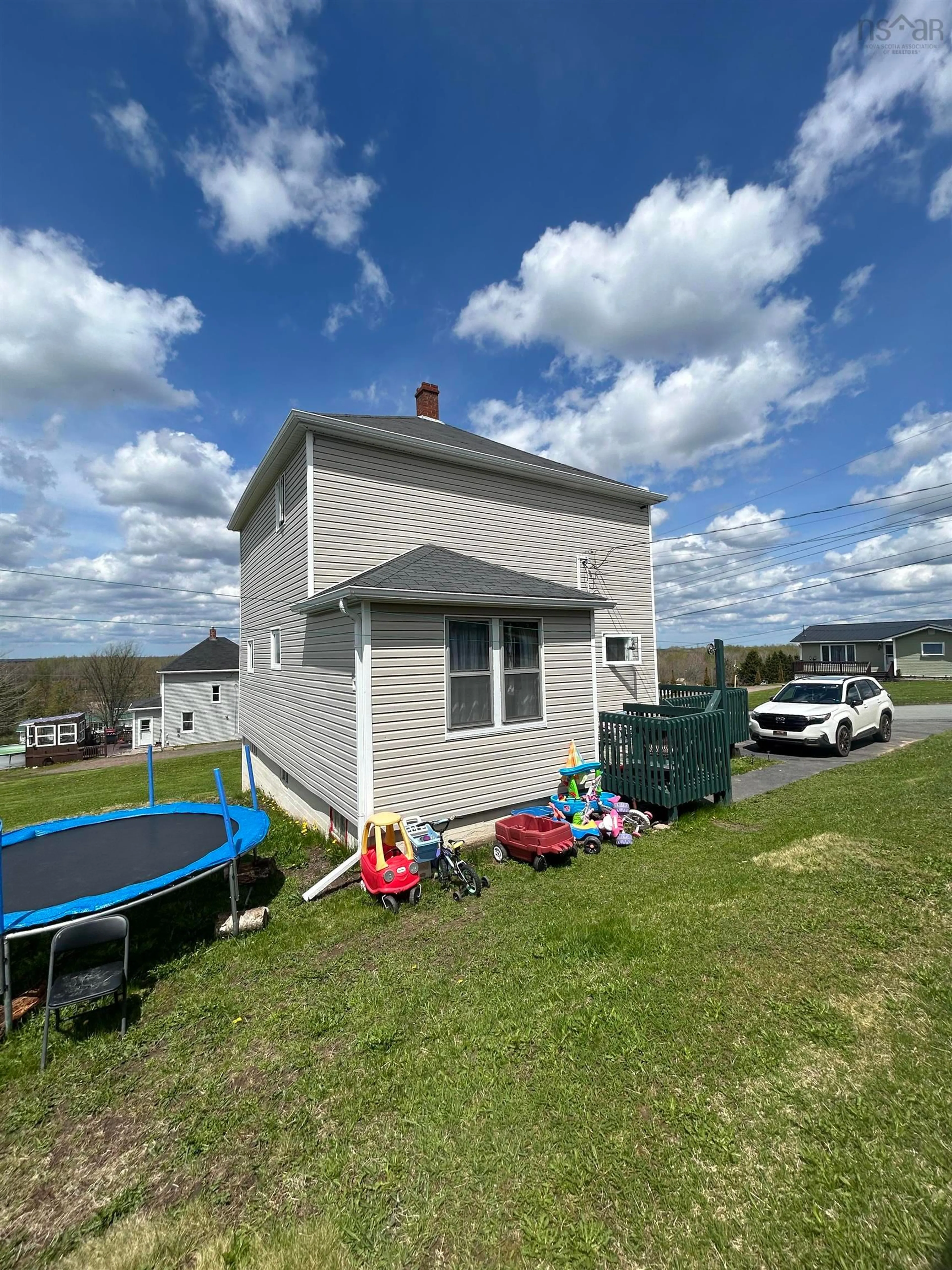A pic from outside/outdoor area/front of a property/back of a property/a pic from drone, unknown for 70 Wolsley, Springhill Nova Scotia B0M 1X0