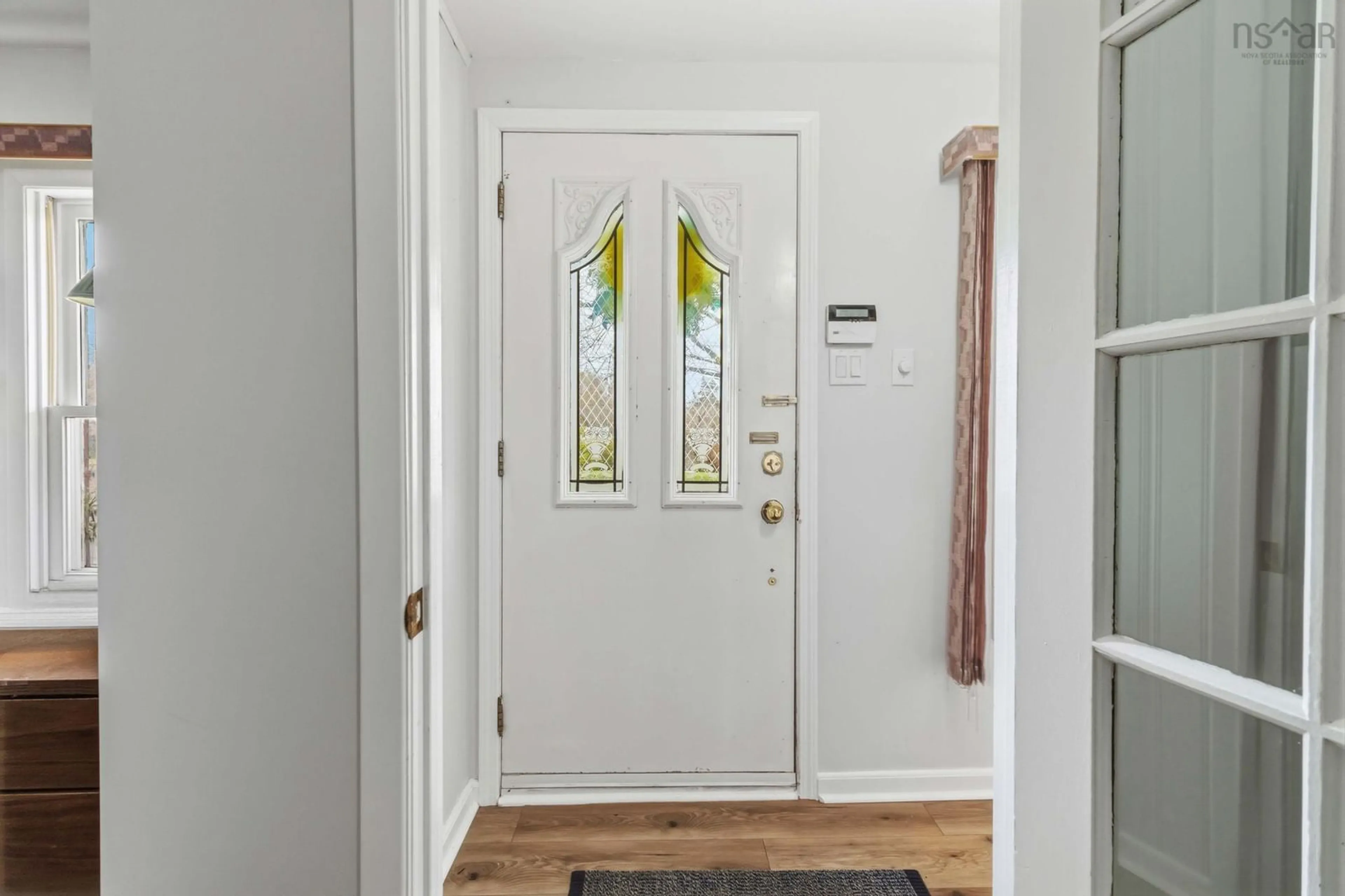 Indoor entryway for 6642 Highway 3, Hunts Point Nova Scotia B0T 1G0