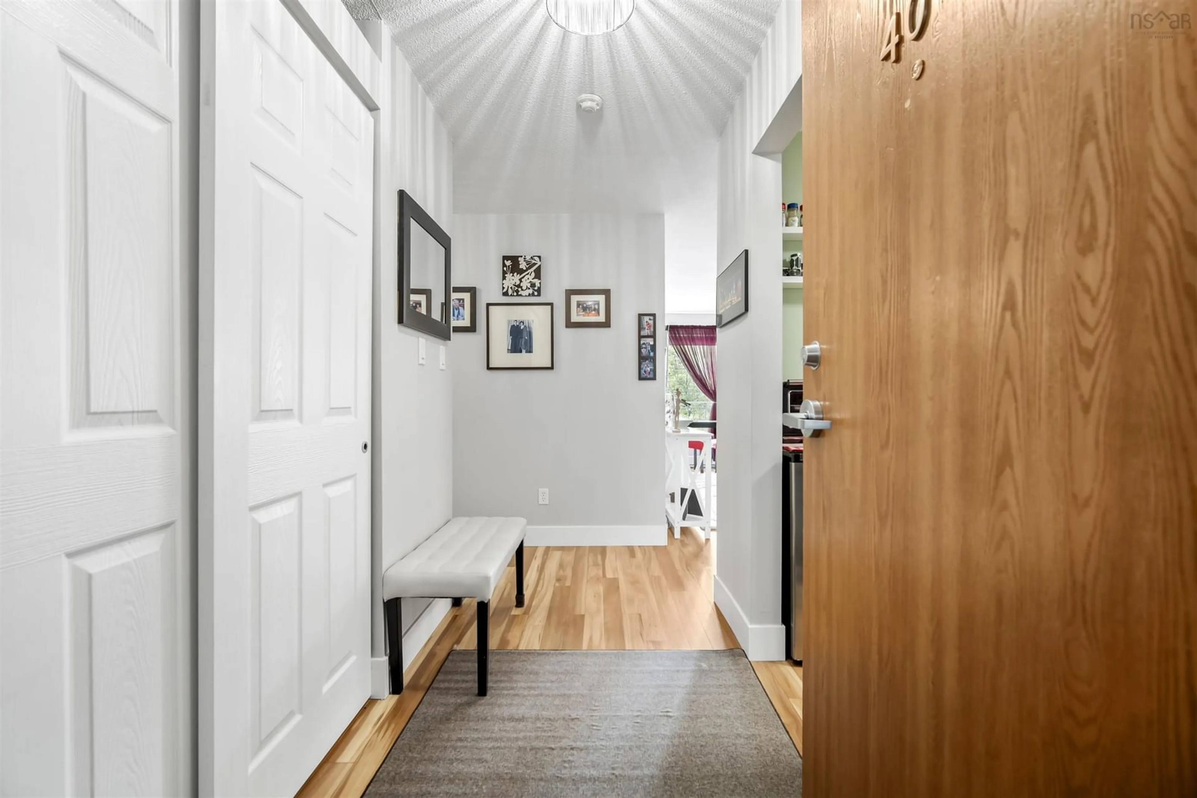 Indoor entryway for 31 River Lane #404, Bedford Nova Scotia B4A 3Y7