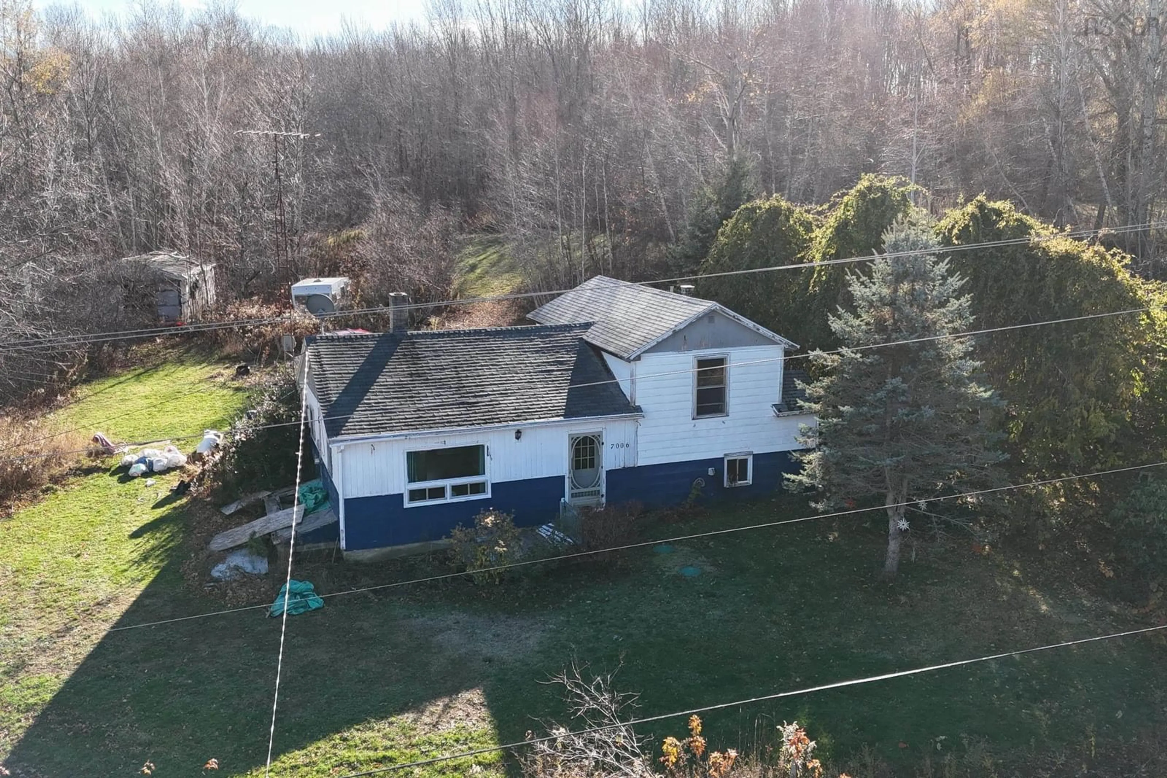 A pic from outside/outdoor area/front of a property/back of a property/a pic from drone, unknown for 7006 Highway 201, South Williamston Nova Scotia B0P 1M0