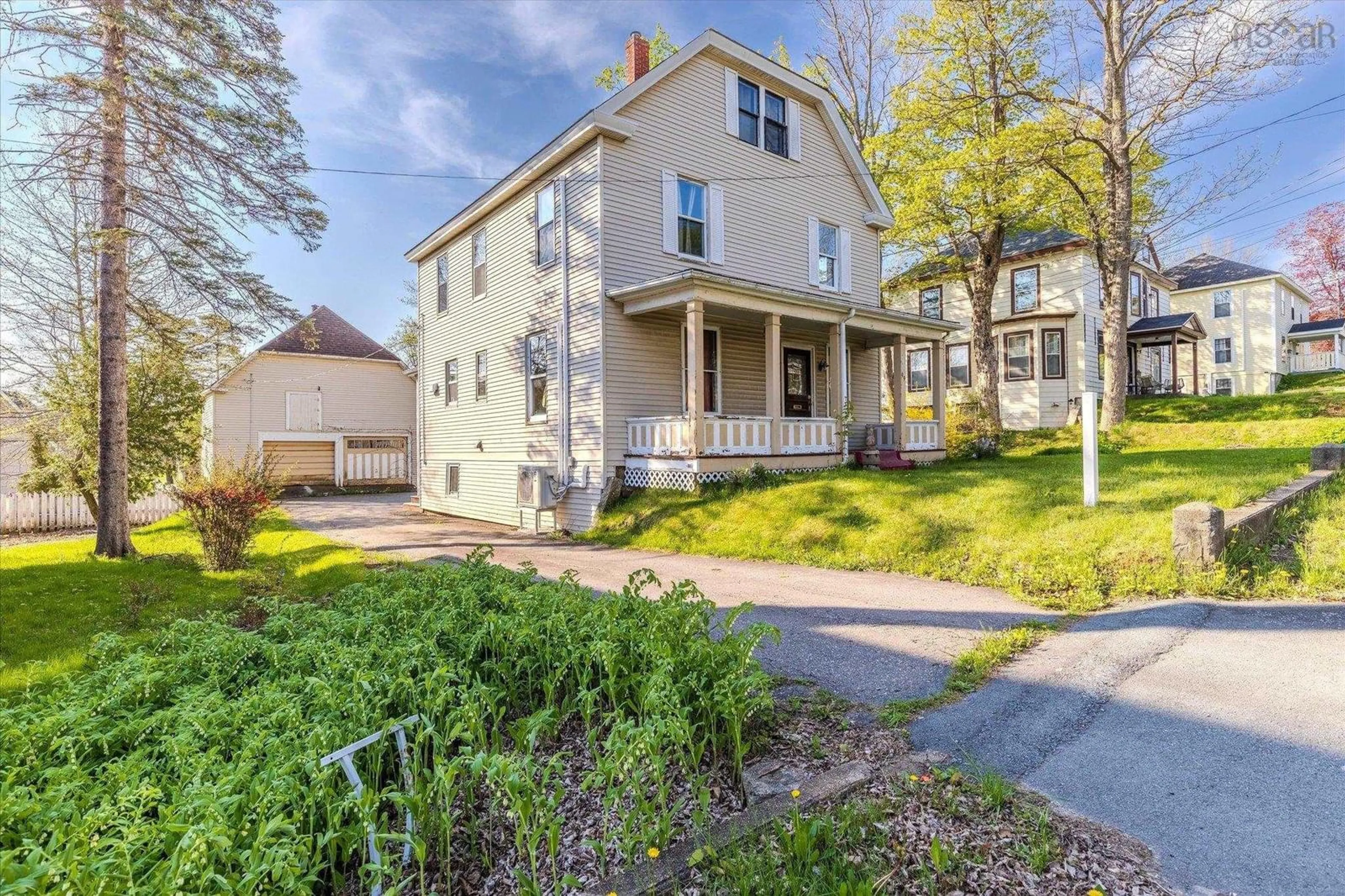 Unknown for 99 Dufferin St, Bridgewater Nova Scotia B4V 2G4