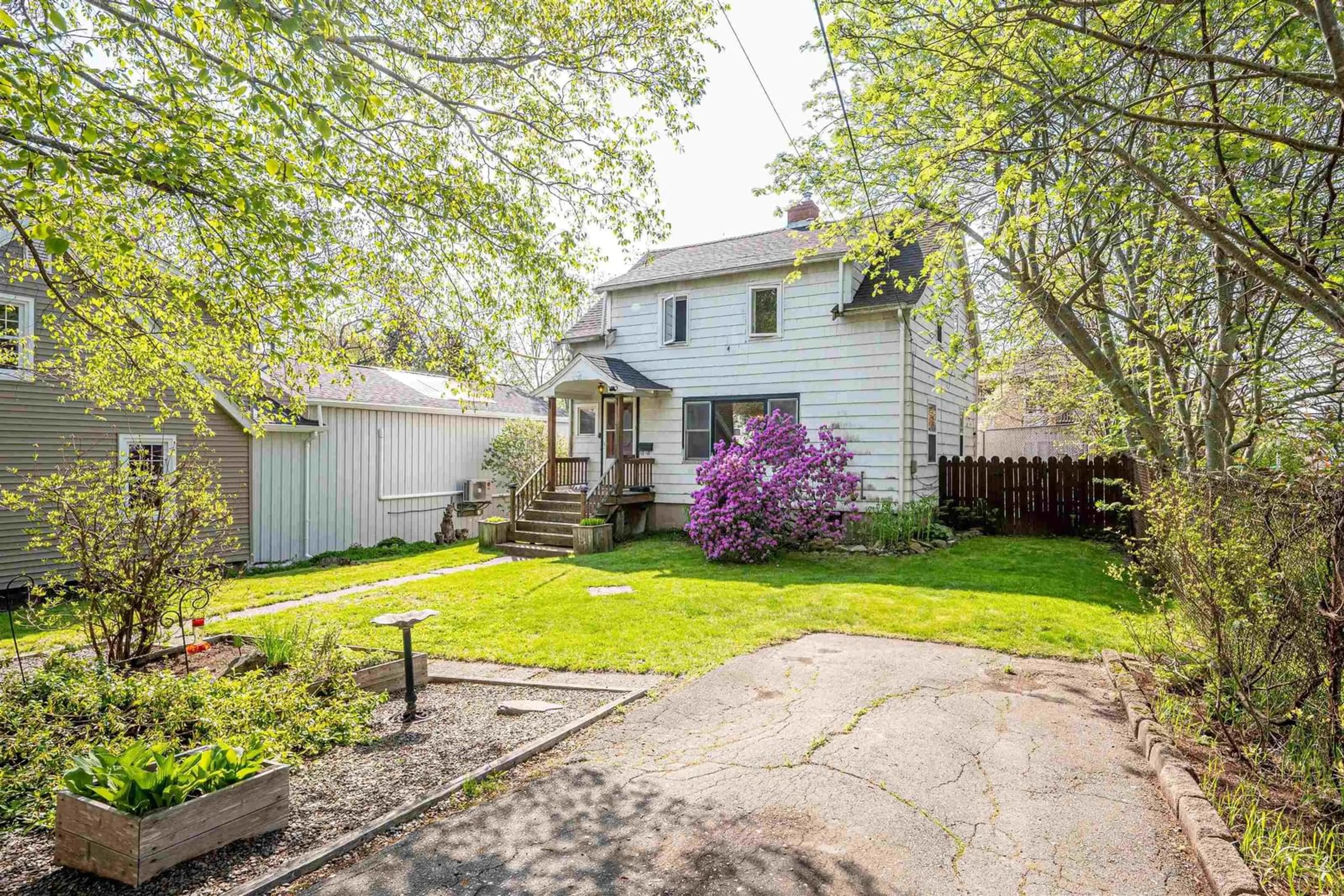 A pic from outside/outdoor area/front of a property/back of a property/a pic from drone, street for 9 Mcfatridge Rd, Fairview Nova Scotia B3N 2R2