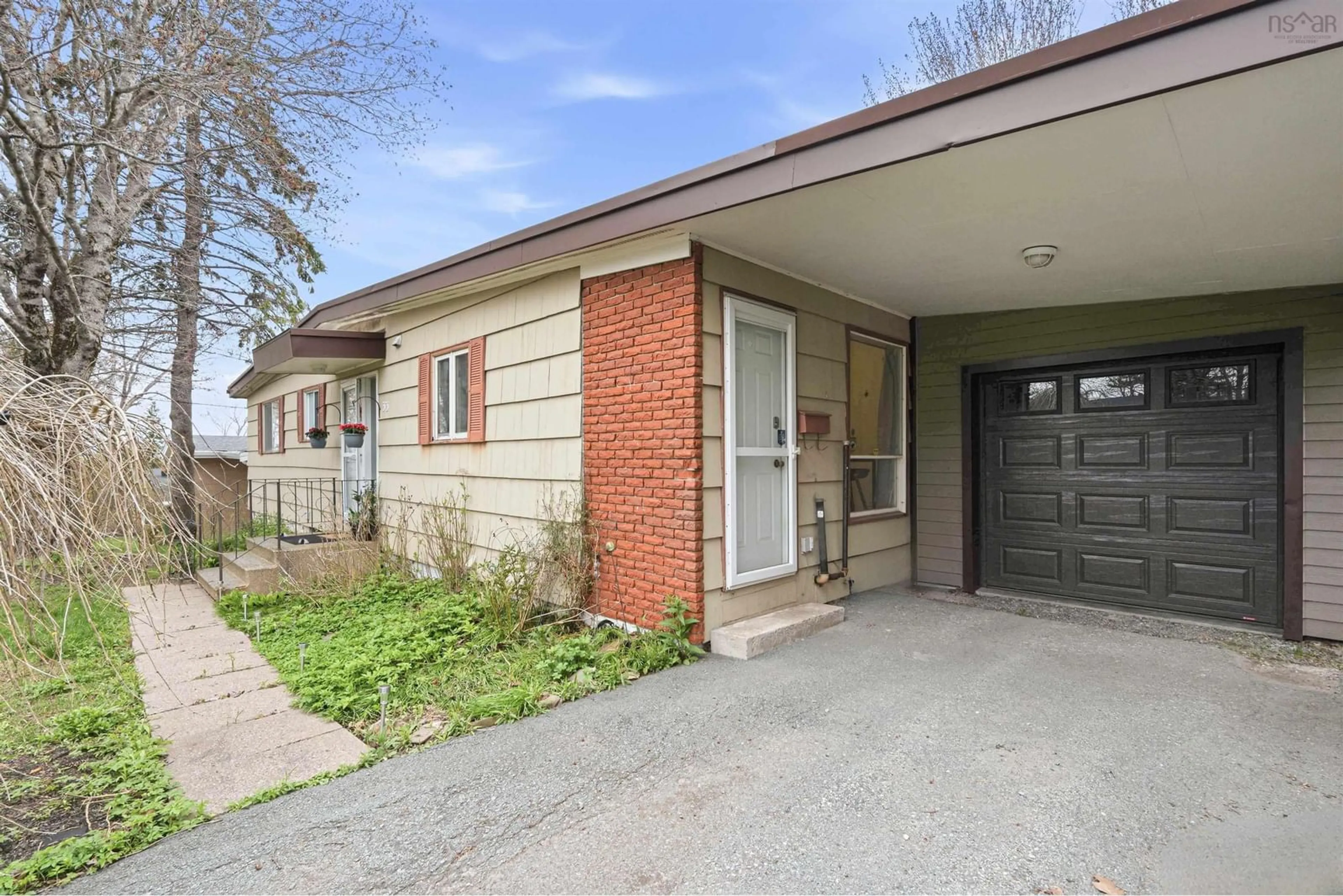 Home with brick exterior material, street for 33 Marlwood Dr, Wedgewood Nova Scotia B3M 3H4
