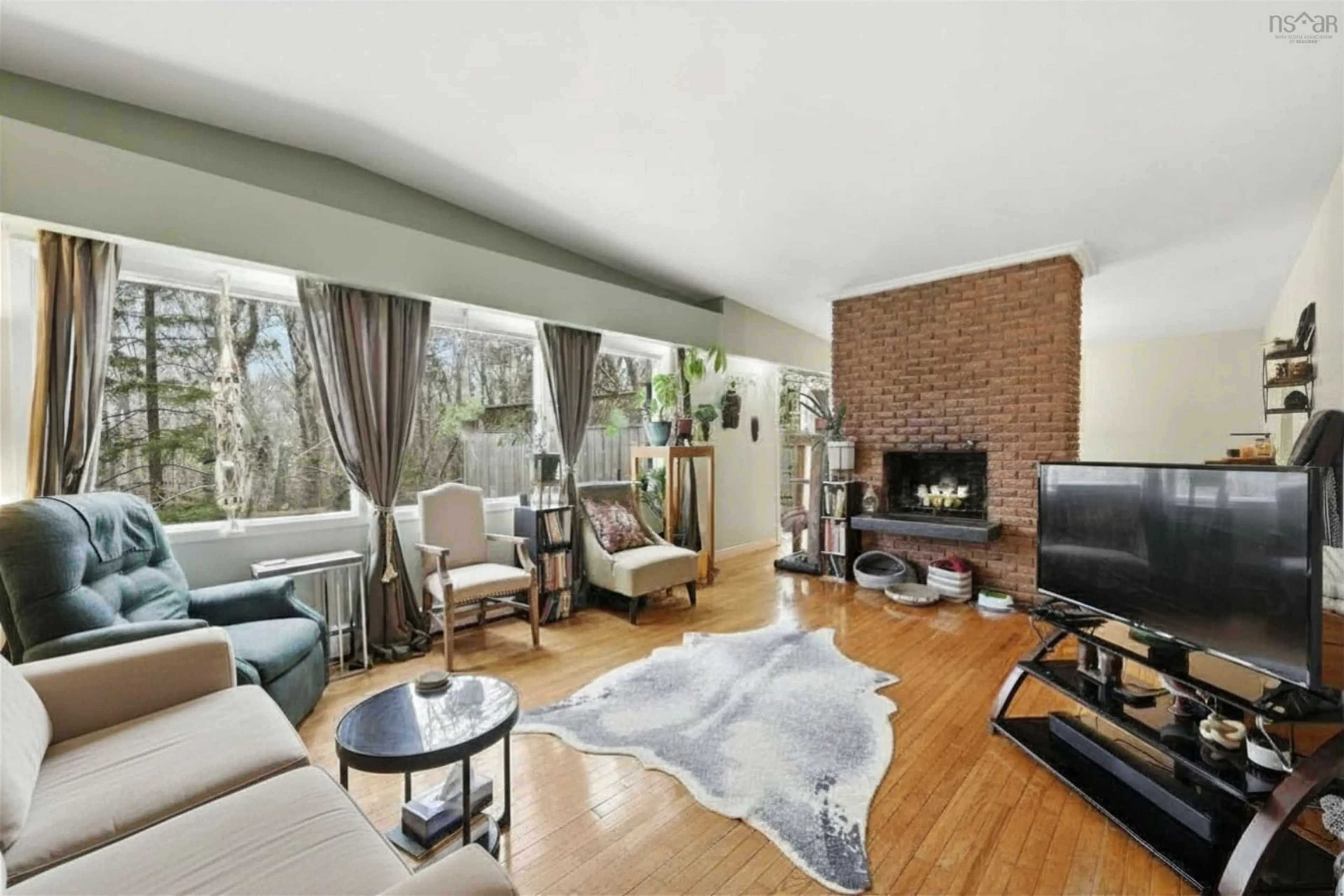 Living room with furniture, unknown for 33 Marlwood Dr, Wedgewood Nova Scotia B3M 3H4