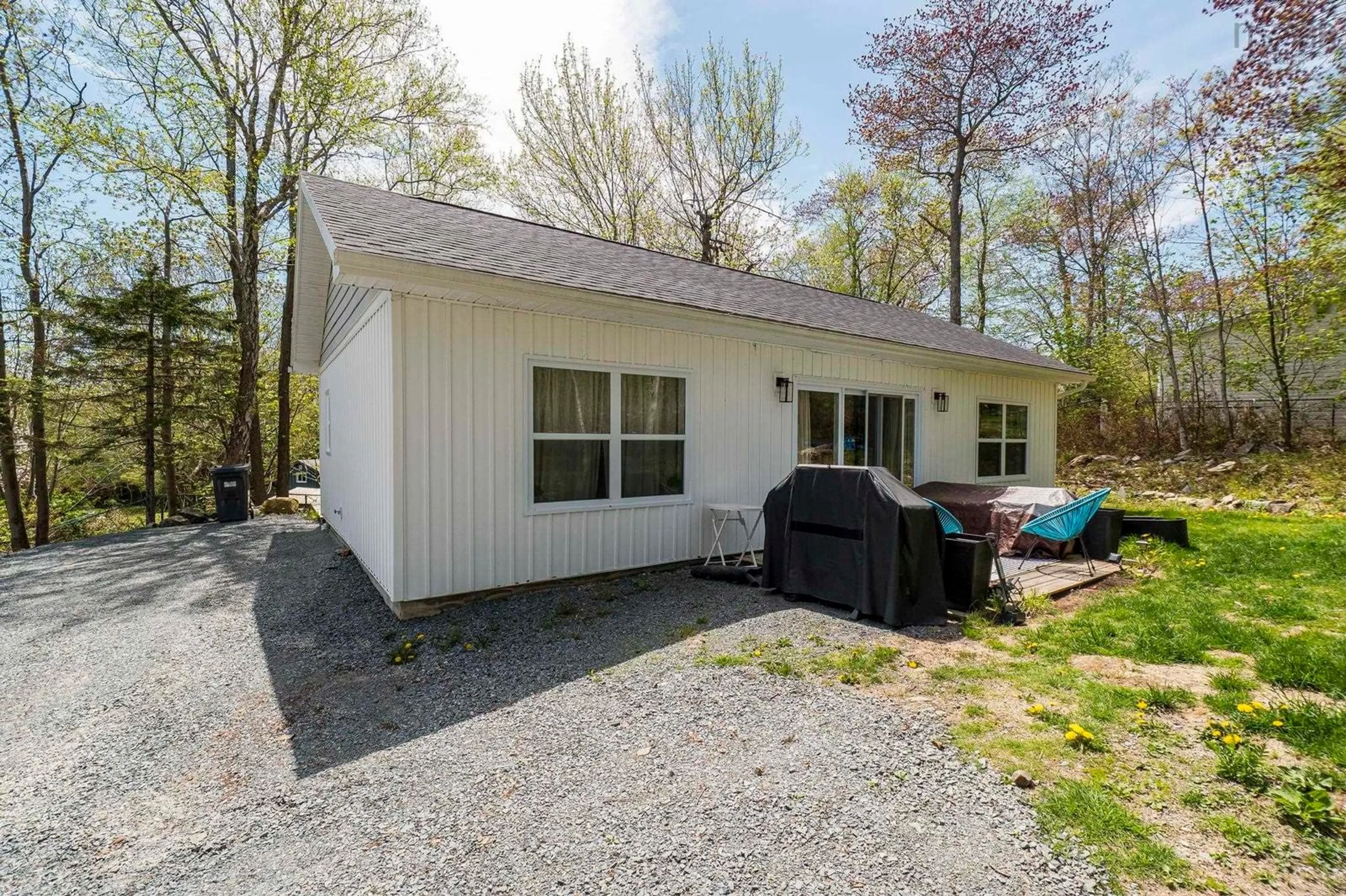 Shed for 14 & 14B Robert Allen Dr, Halifax Nova Scotia B3M 3G8