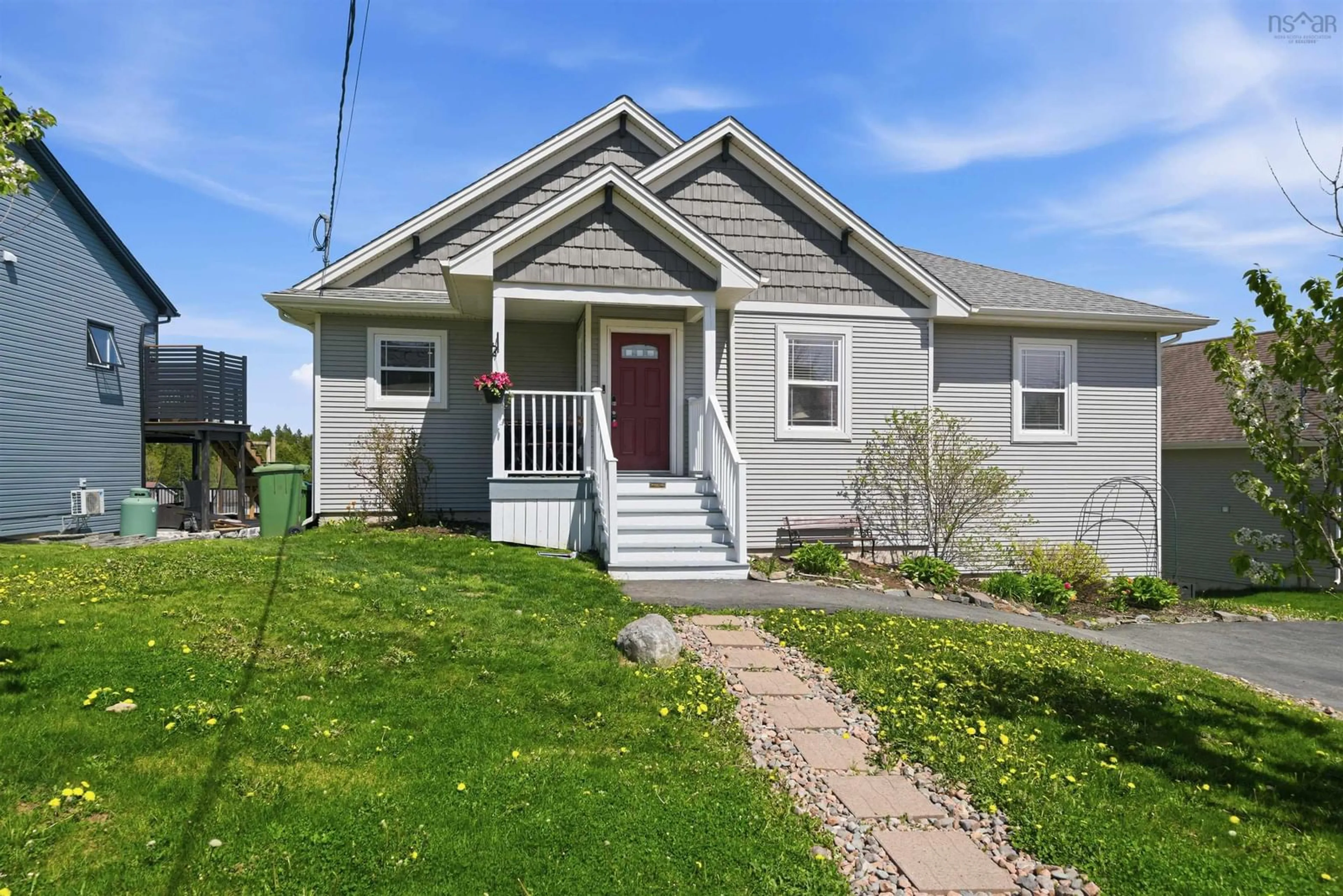 Home with vinyl exterior material, street for 122 Gallery Crescent, Middle Sackville Nova Scotia B4E 0A7
