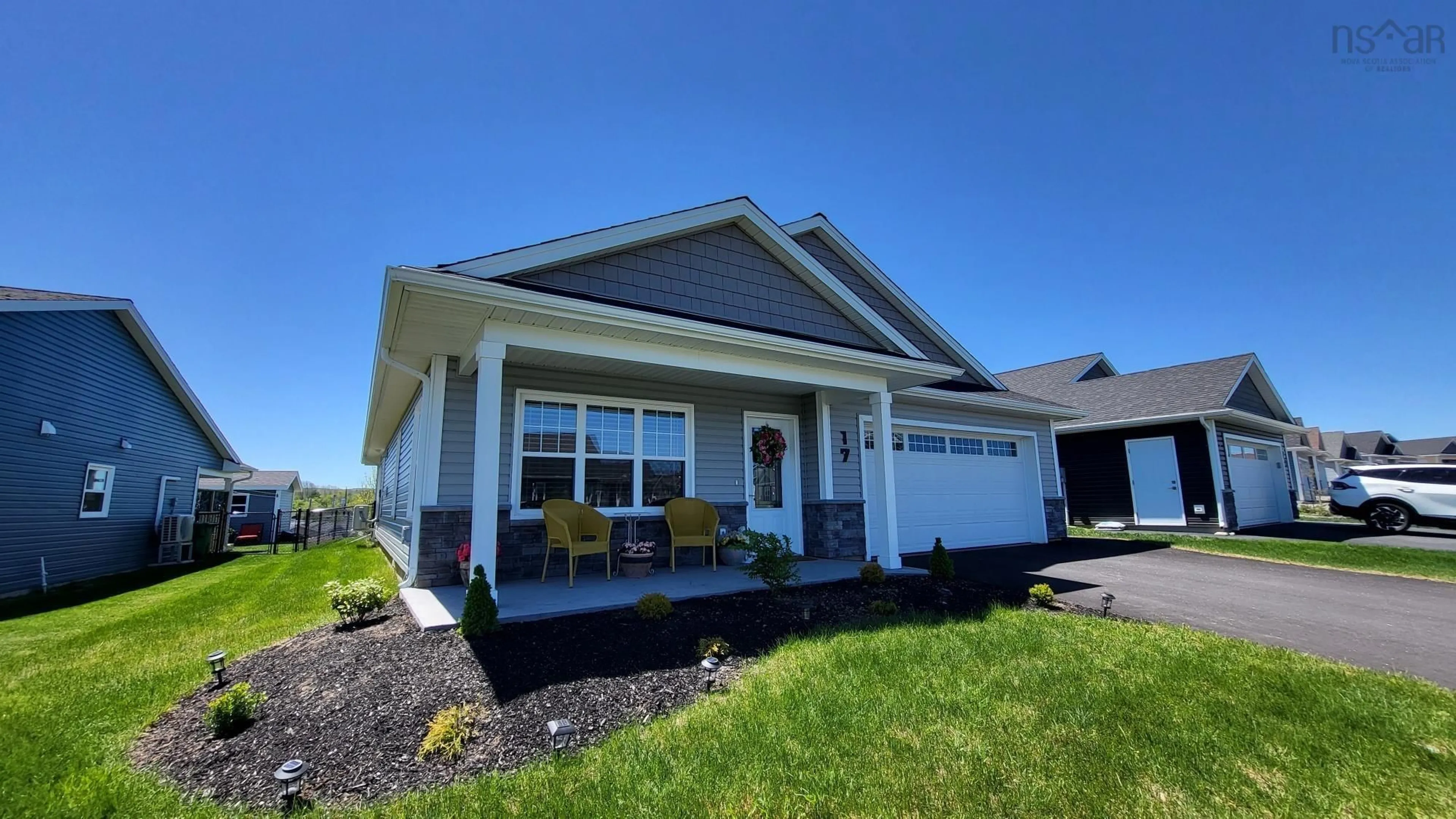 Home with vinyl exterior material, unknown for 17 Community Way, Garlands Crossing Nova Scotia B0N 2T0