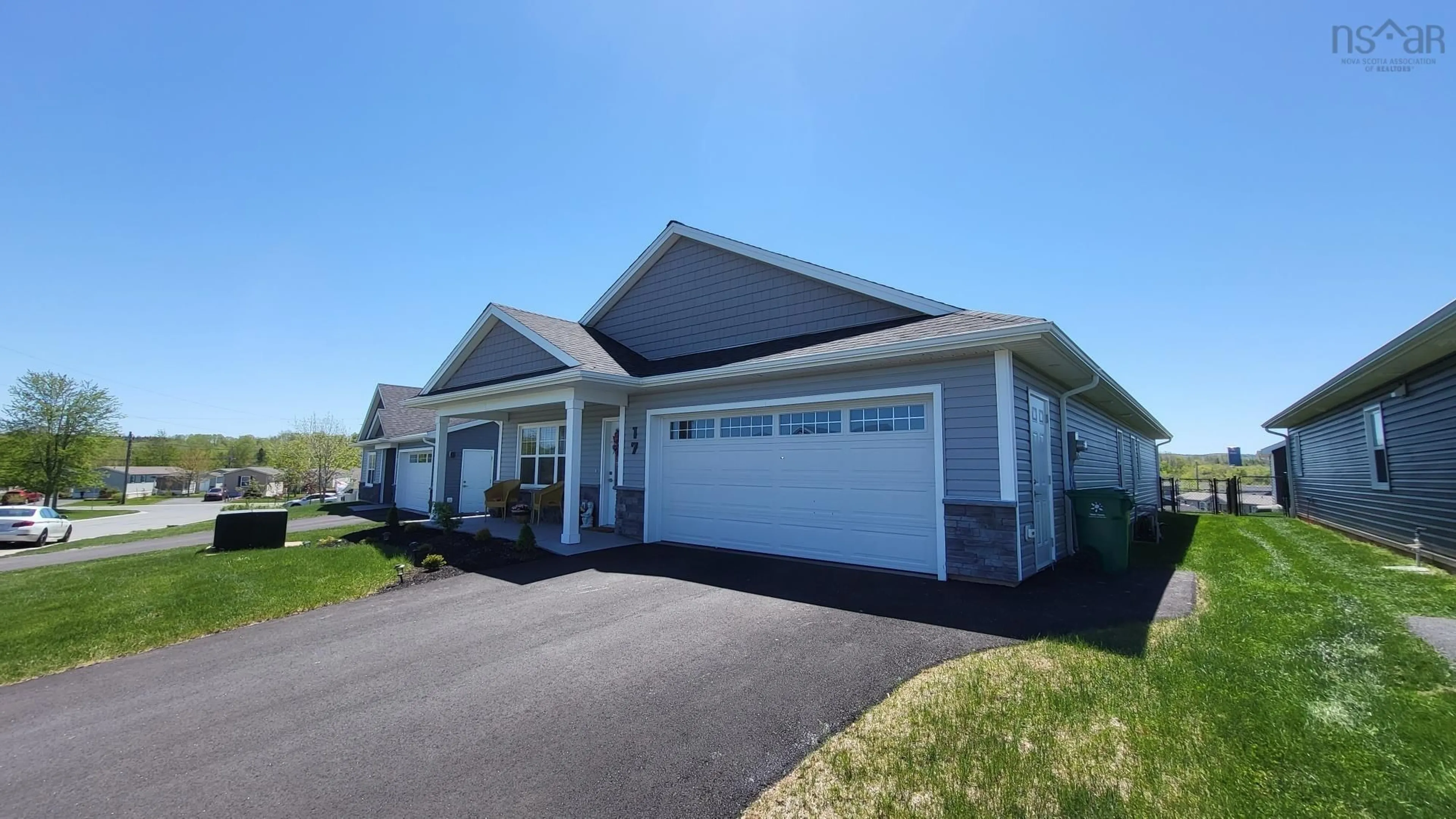 Home with vinyl exterior material, street for 17 Community Way, Garlands Crossing Nova Scotia B0N 2T0