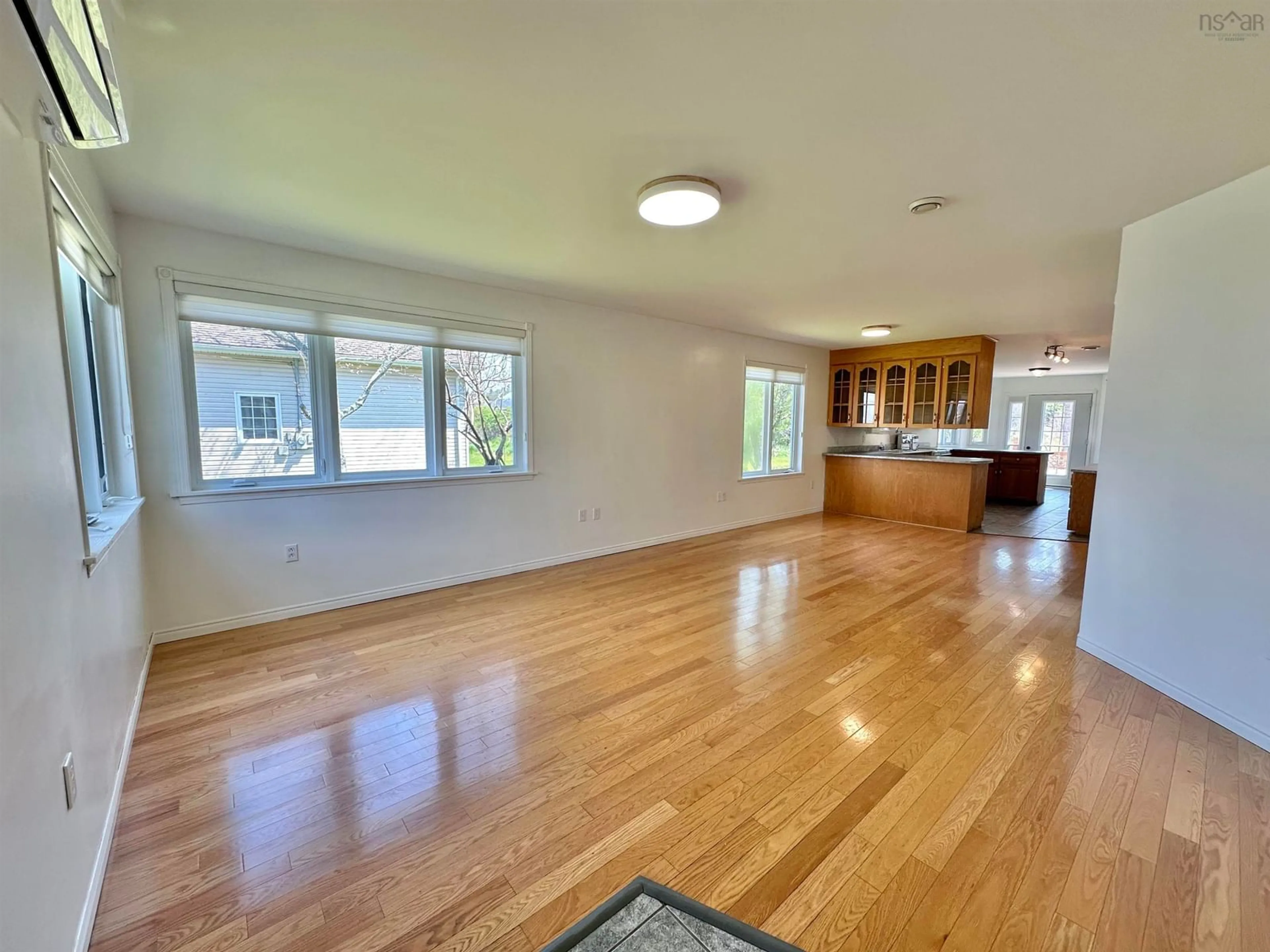 A pic of a room for 469 Brunswick St, Yarmouth Nova Scotia B5A 4V4