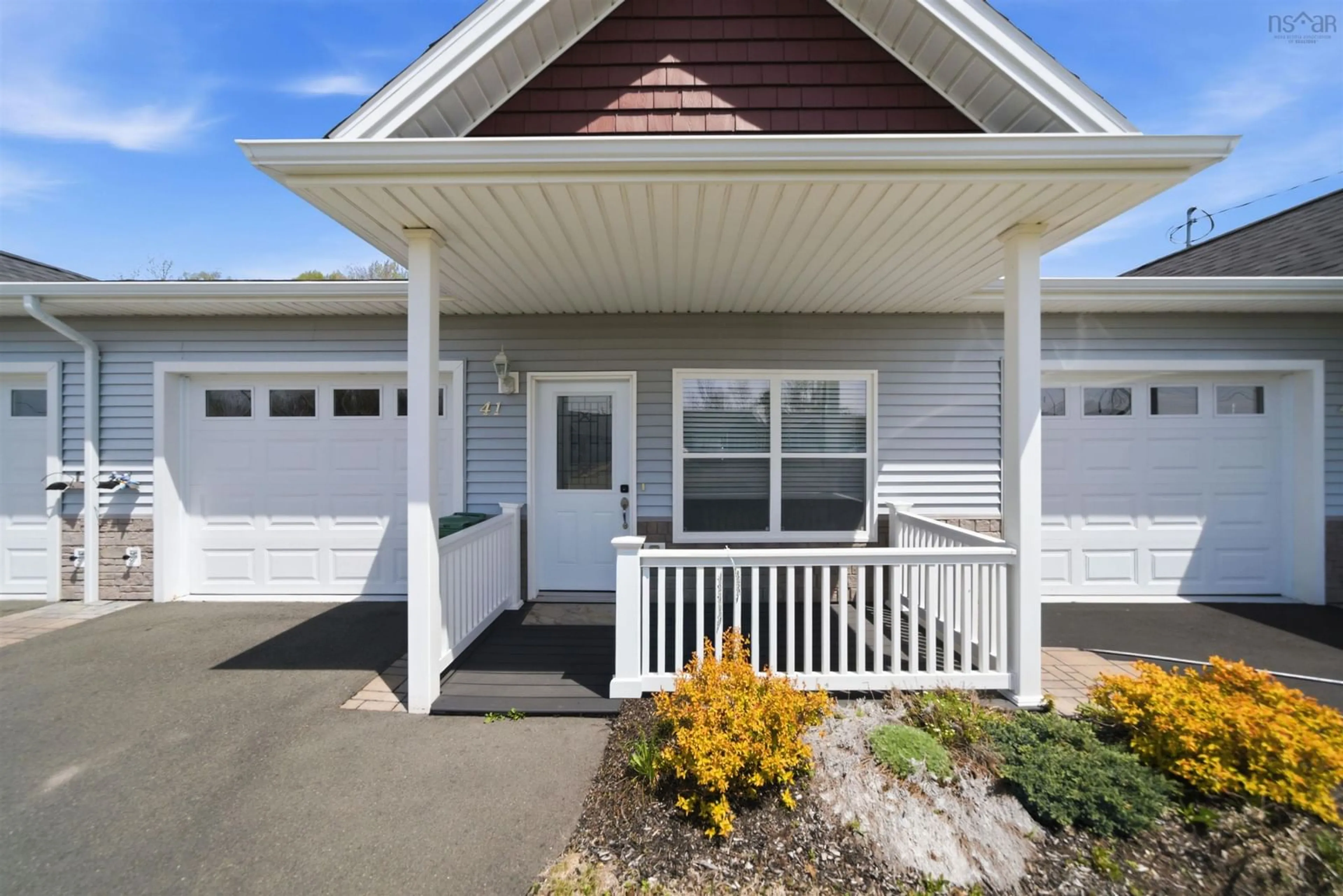 Home with vinyl exterior material, street for 41 Covington Pl, Bible Hill Nova Scotia B2N 0J9