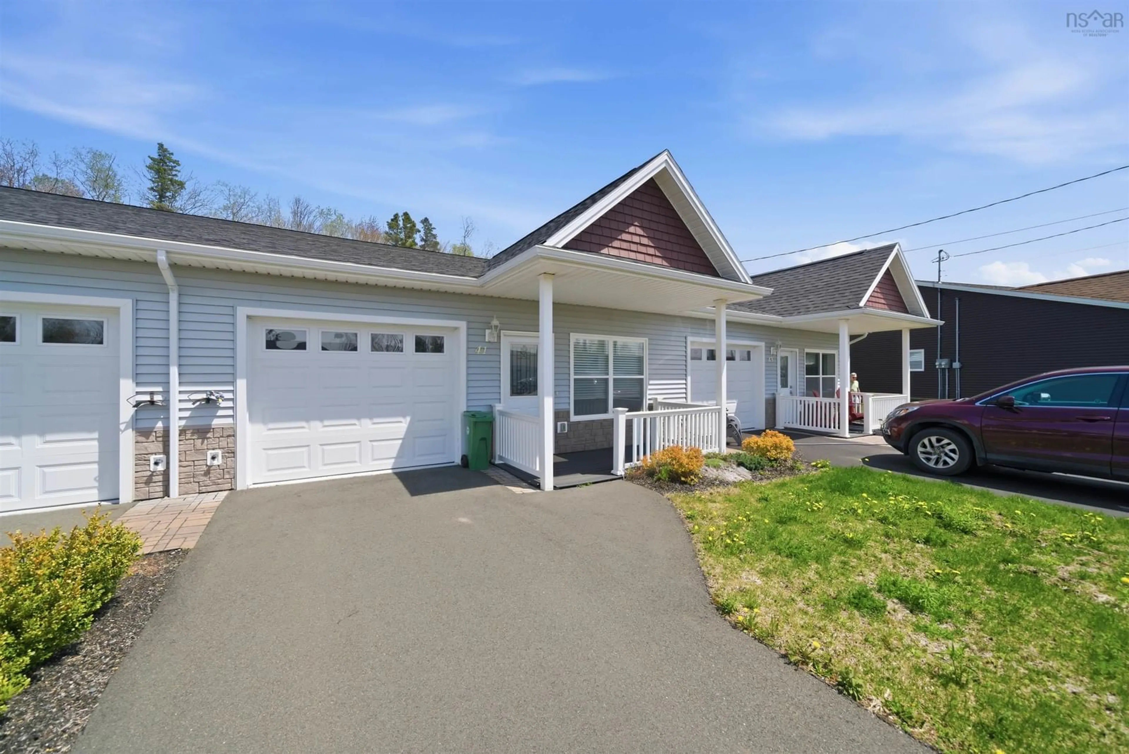 Home with vinyl exterior material, street for 41 Covington Pl, Bible Hill Nova Scotia B2N 0J9