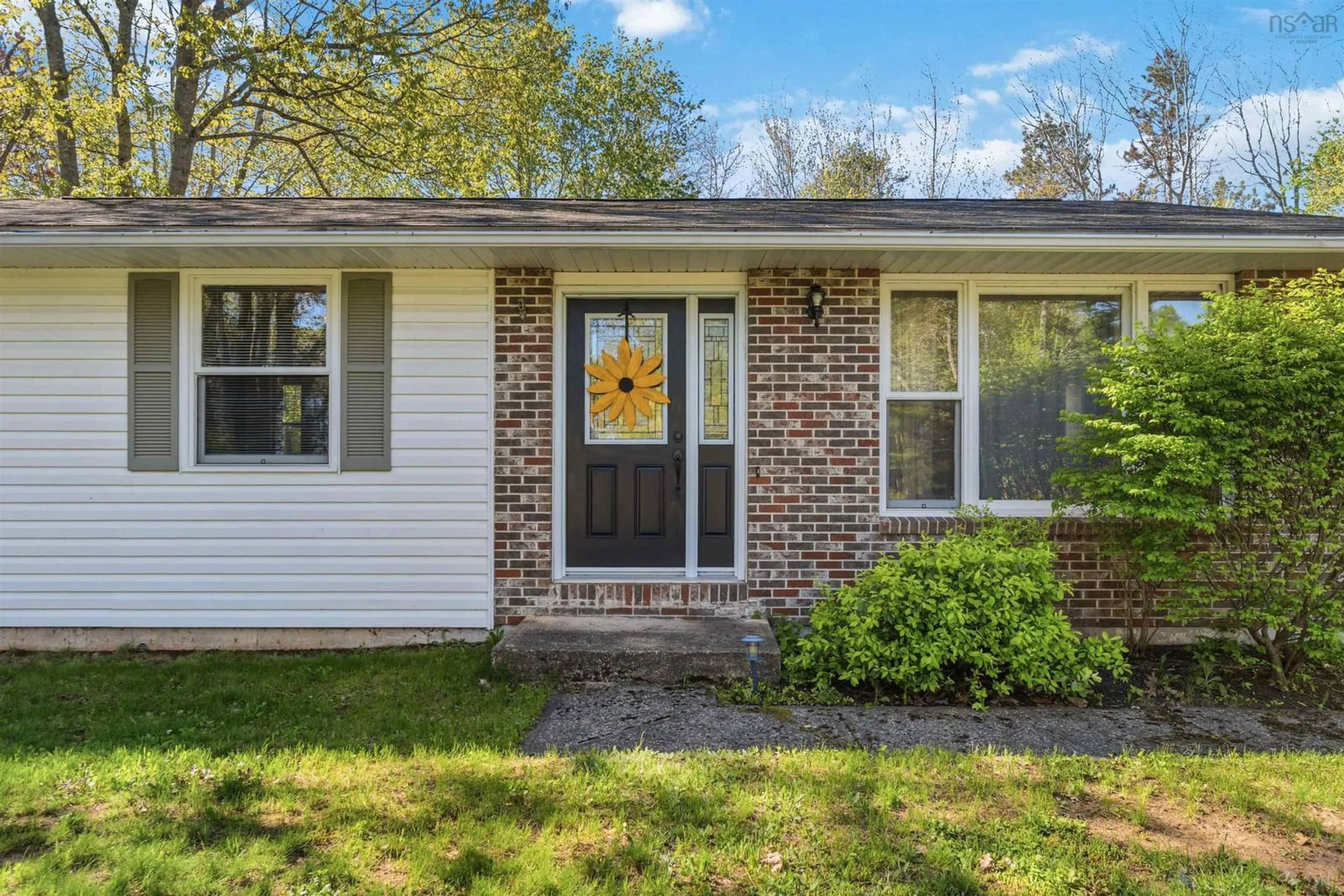 Home with brick exterior material, street for 2410 Loretta Ave, Coldbrook Nova Scotia B4R 1A7