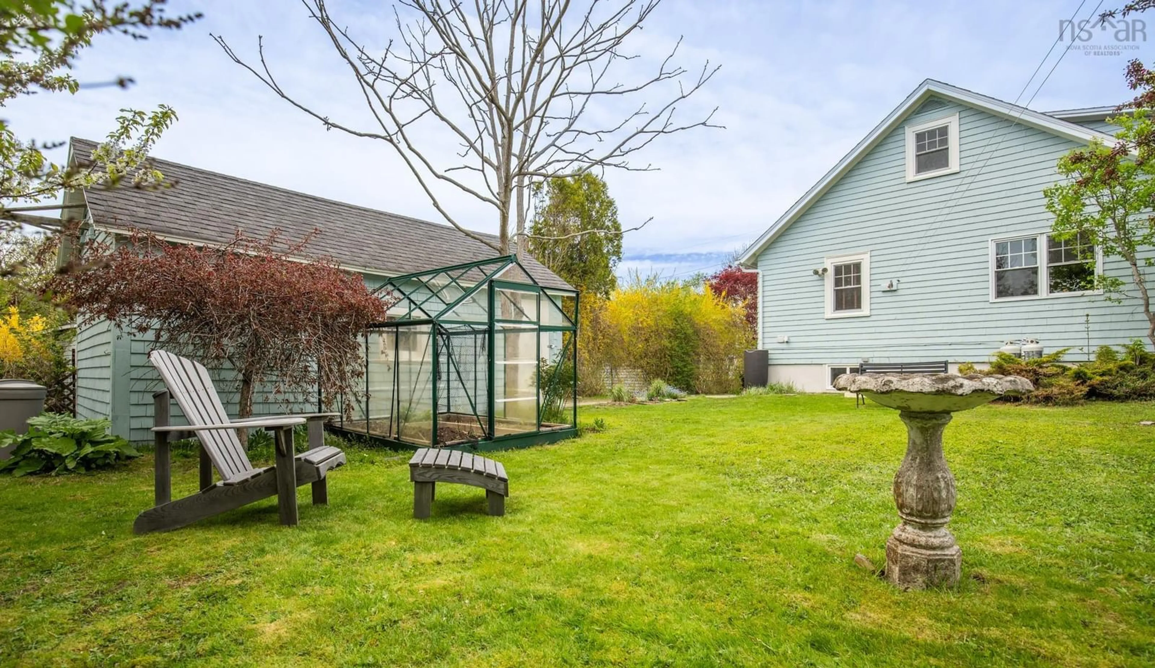 Patio, unknown for Porter St #53, Yarmouth Nova Scotia B5A 2Y8
