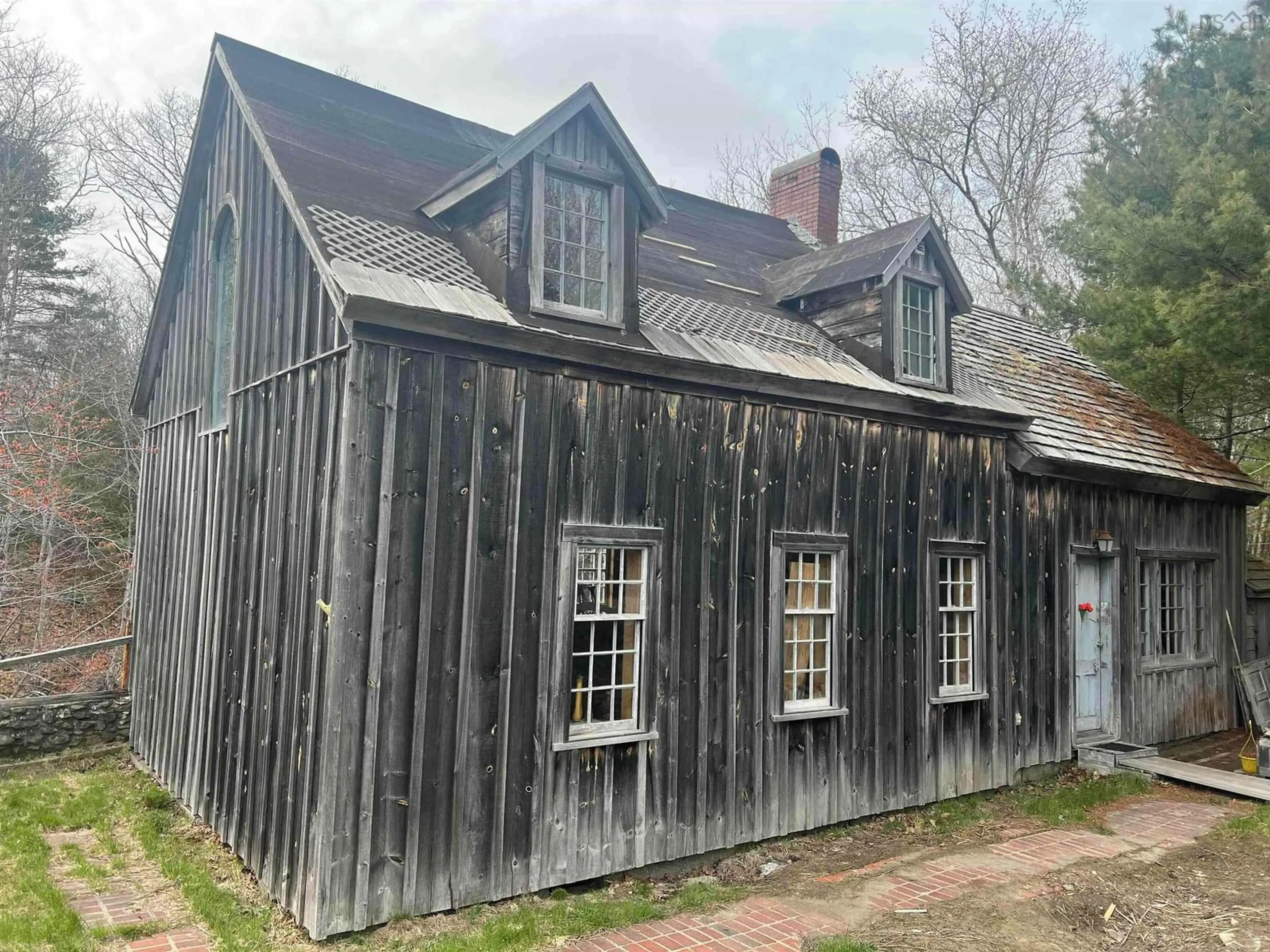 Shed for 1582 Highway 103, Sable River Nova Scotia B0T 1E0