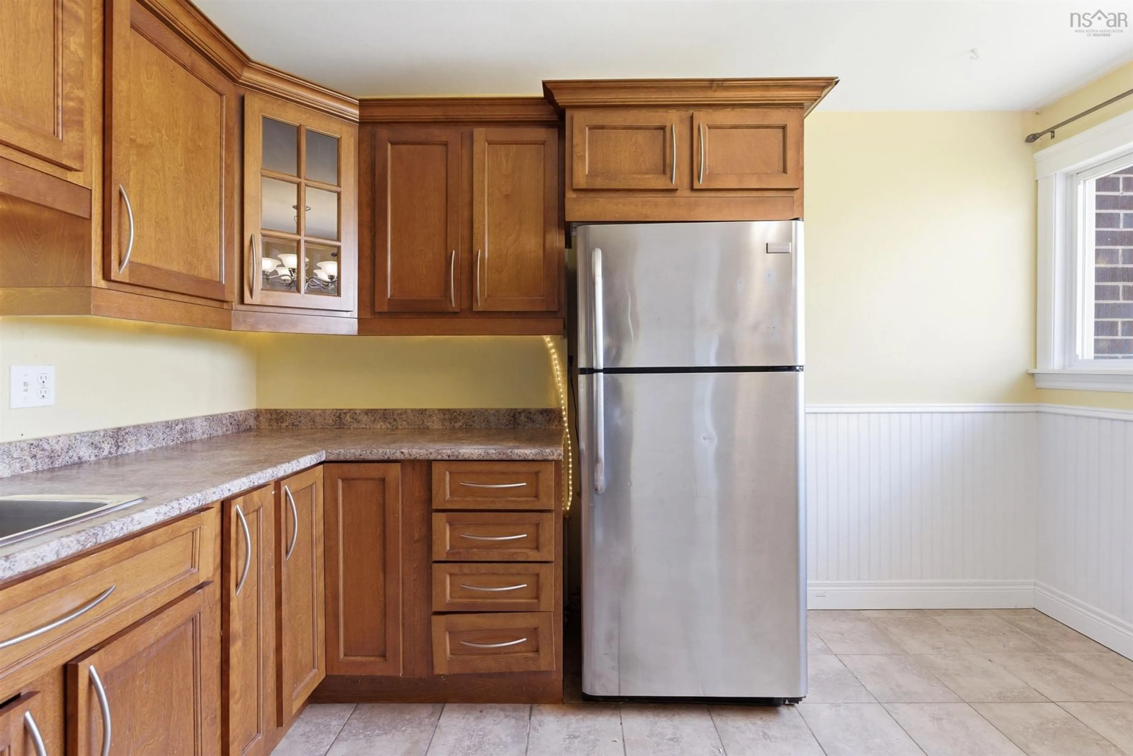 Standard kitchen, unknown for 12 Aberdeen Crt, Dartmouth Nova Scotia B2X 1K4