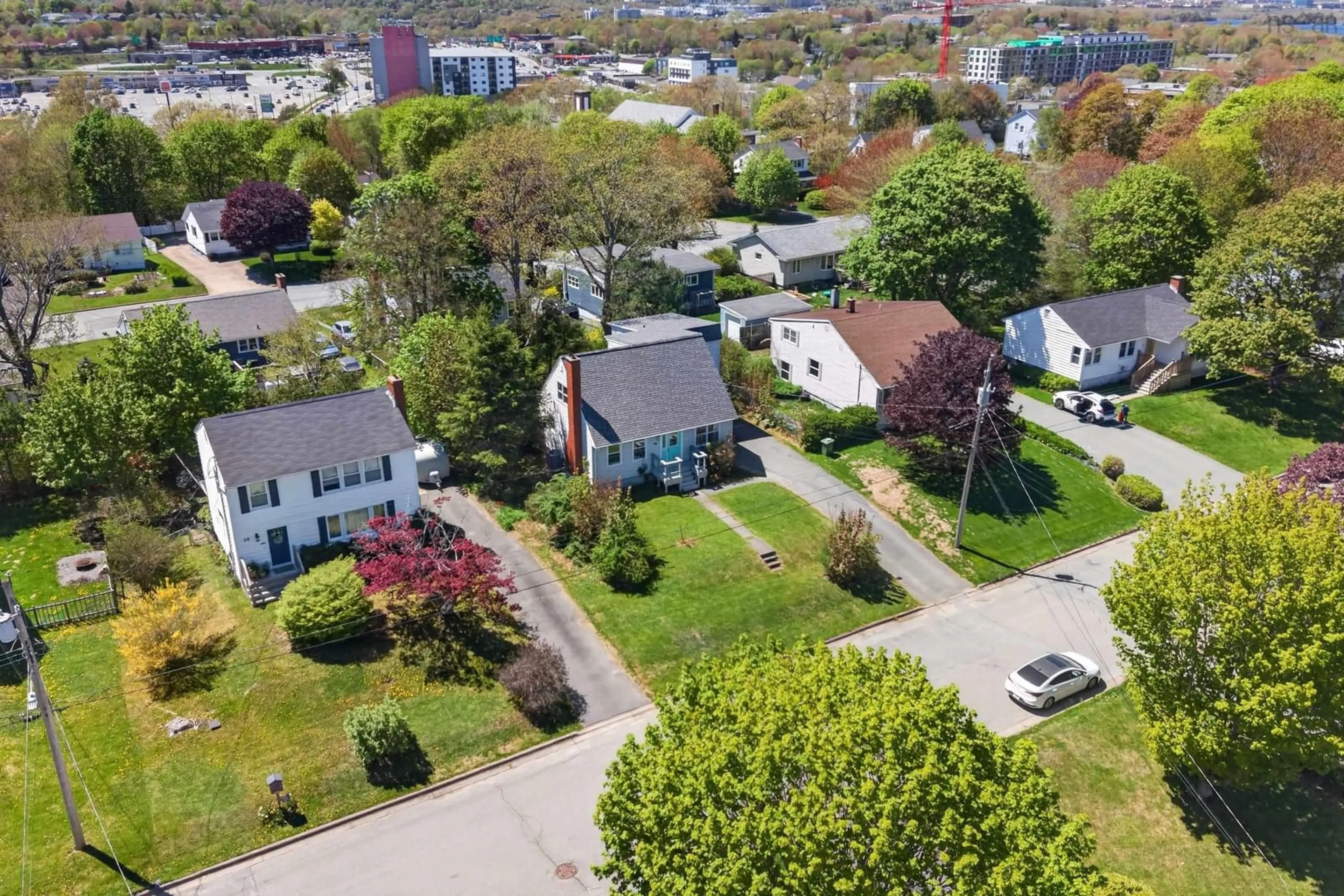 A pic from outside/outdoor area/front of a property/back of a property/a pic from drone, street for 26 Margaree Pky, Dartmouth Nova Scotia B2W 1P9