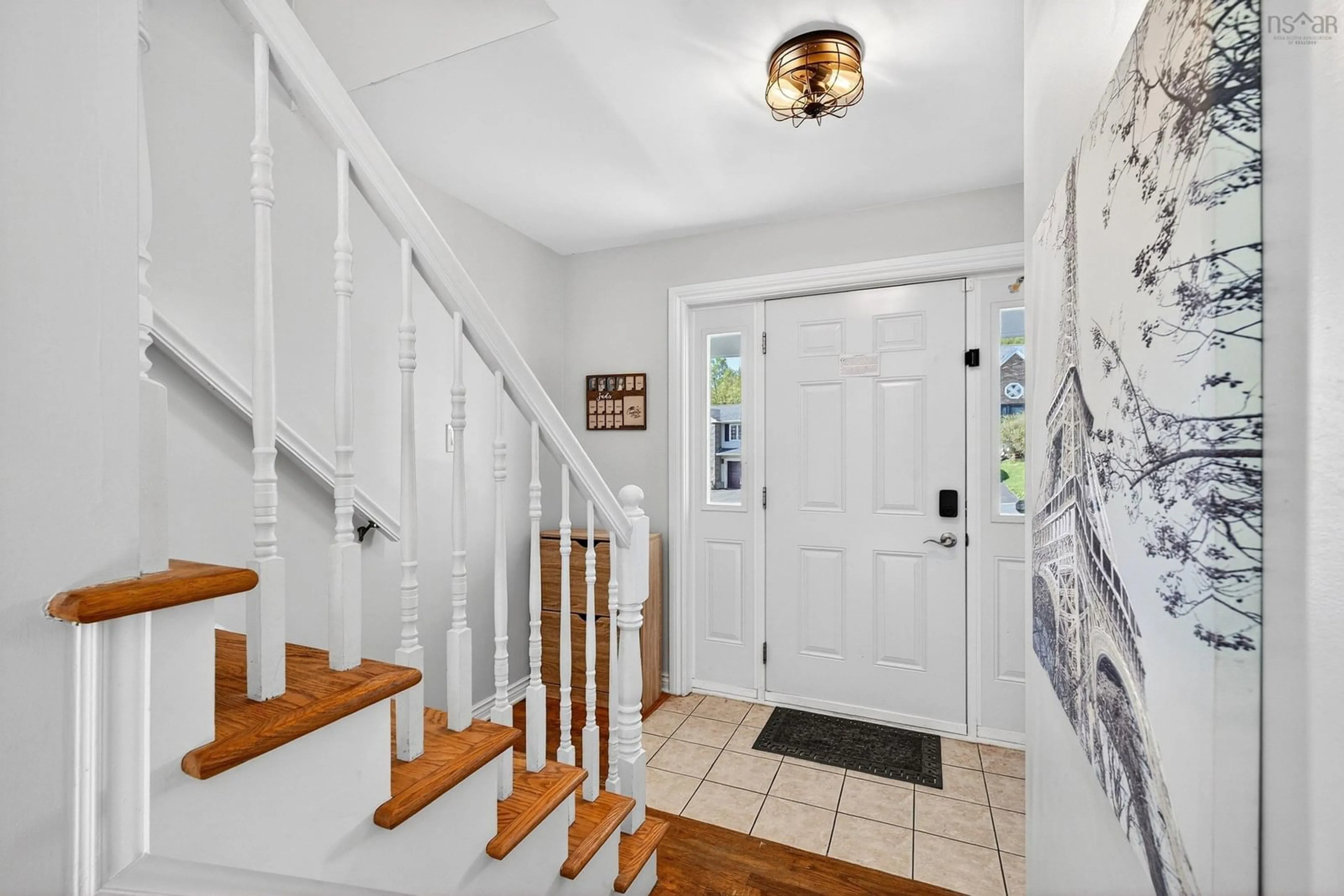 Indoor entryway for 88 Auburn Dr, Dartmouth Nova Scotia B2W 3S6