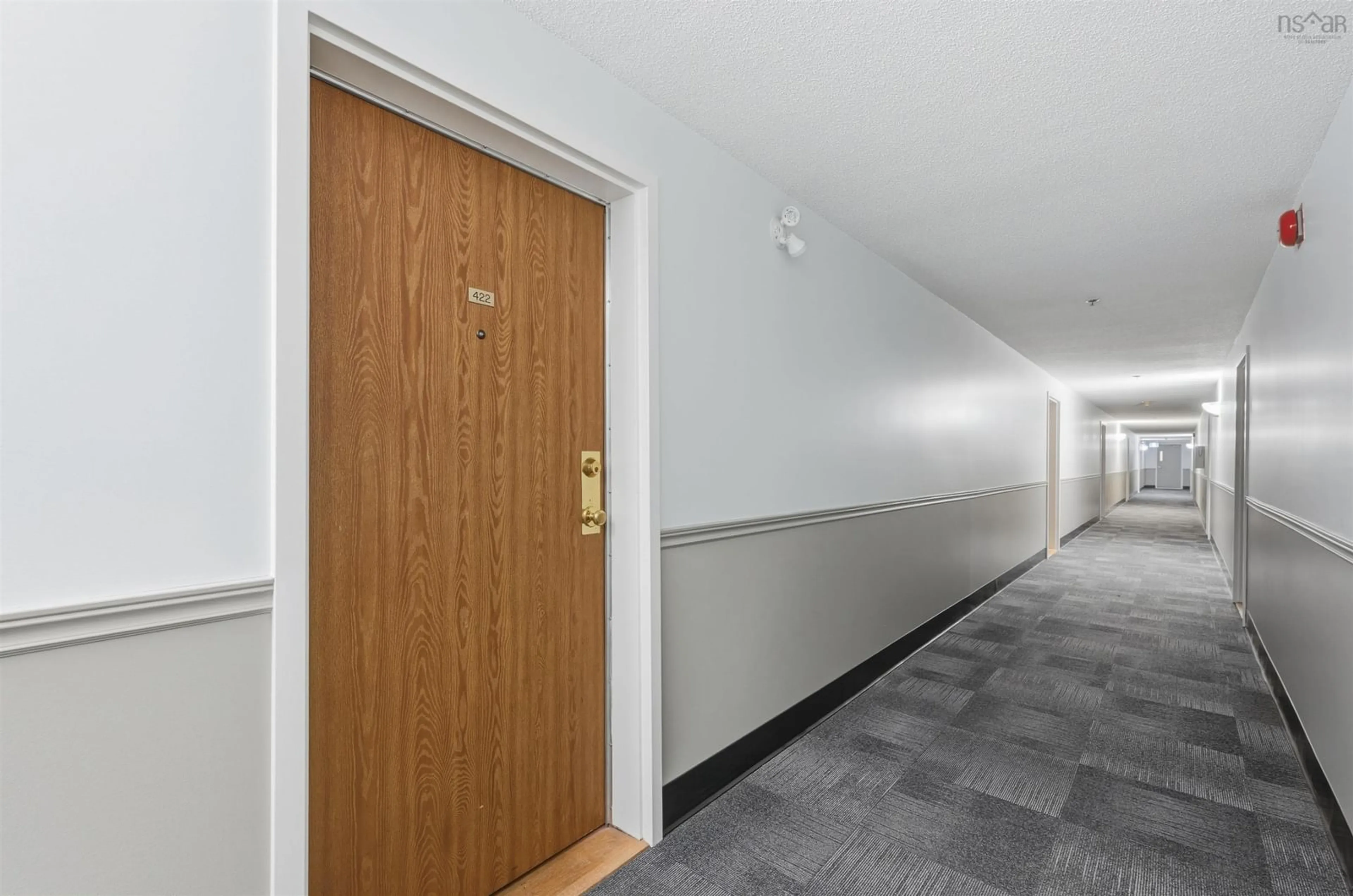 Indoor foyer for 3700 John Parr Dr #422, Halifax Nova Scotia B3K 5V4