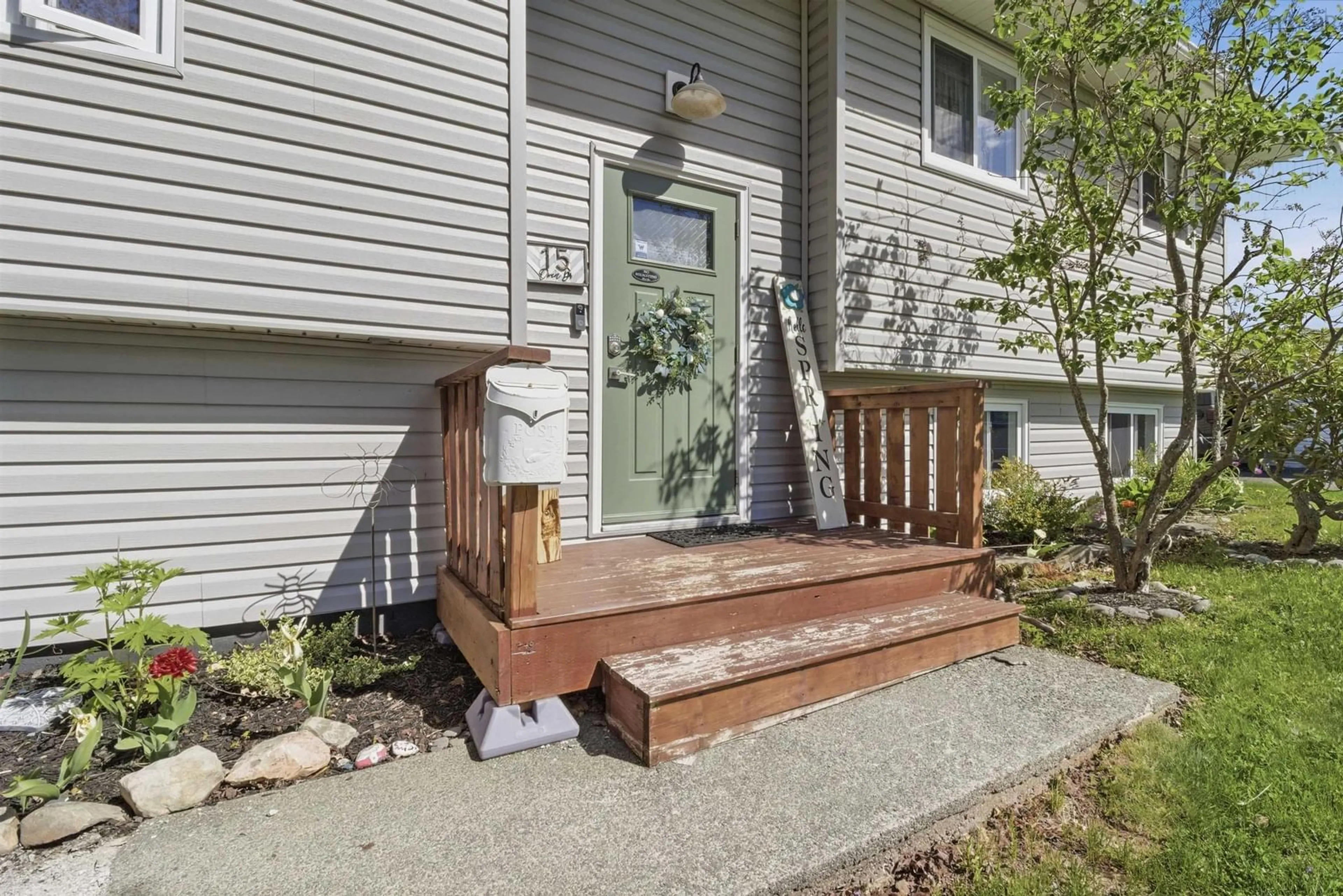 Unknown for 15 Owen Dr, Dartmouth Nova Scotia B2W 3M1