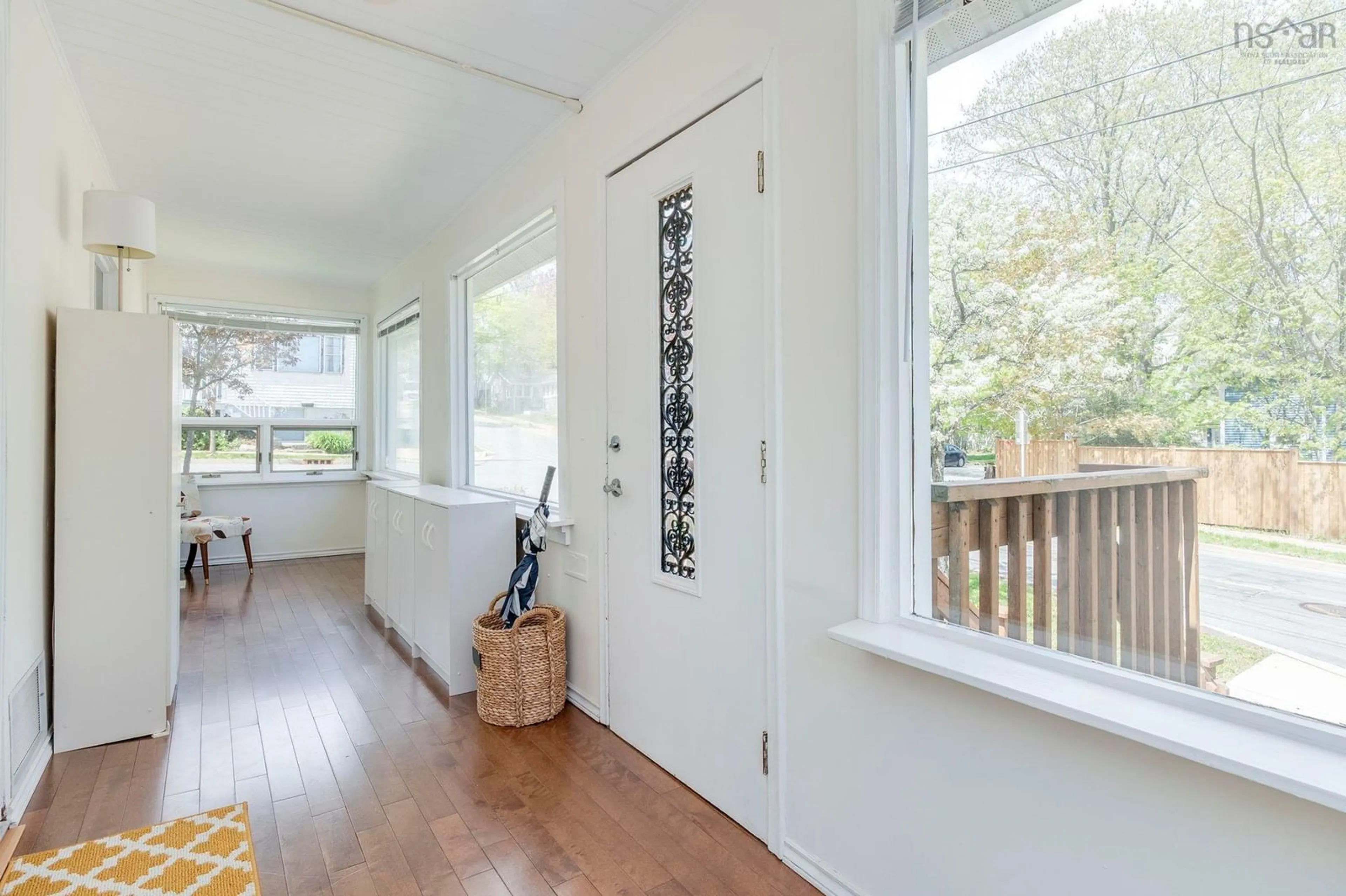 Indoor entryway for 39 Maple St, Dartmouth Nova Scotia B3A 1X9