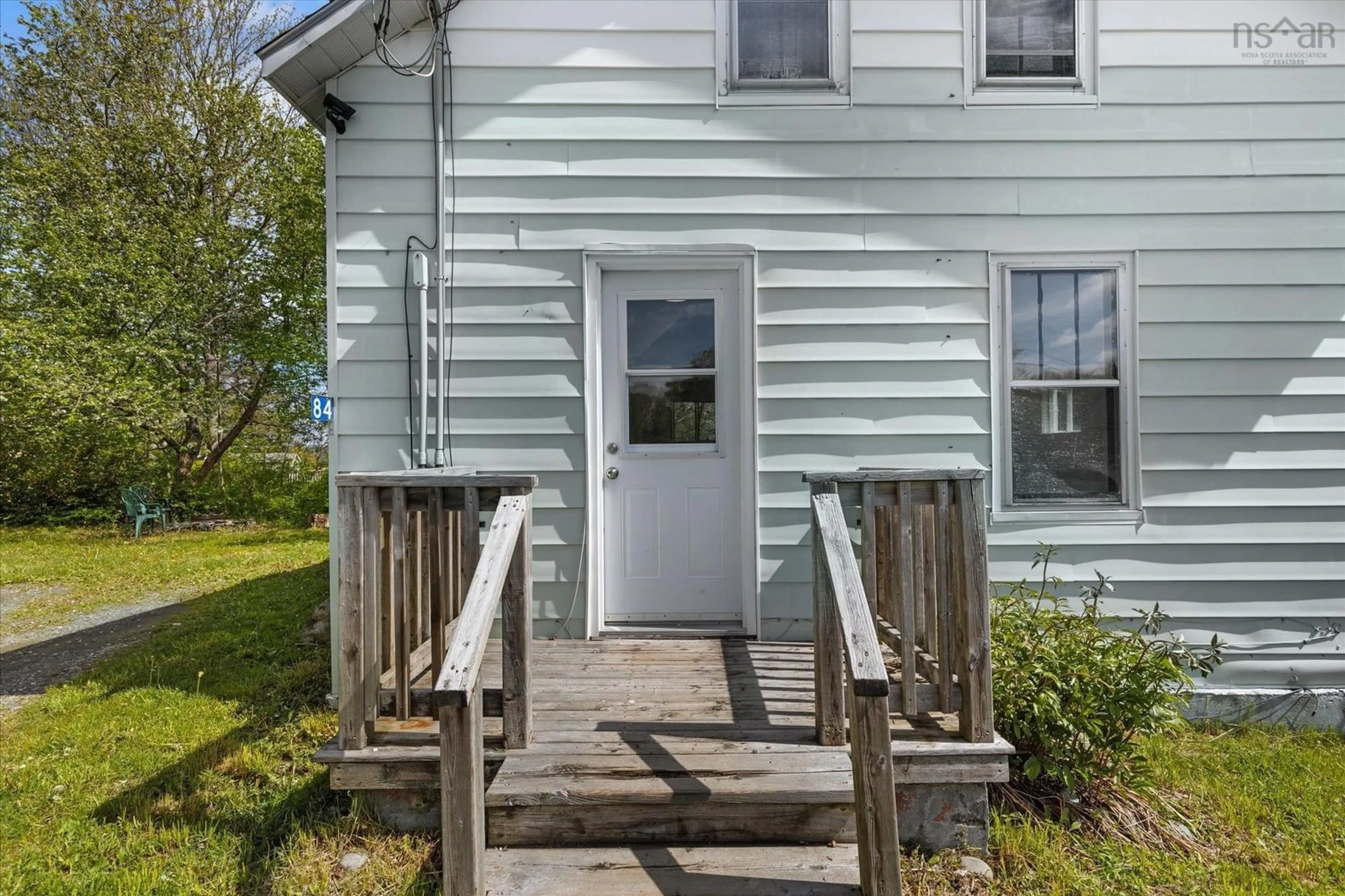 Unknown for 84 Lawrence St, Liverpool Nova Scotia B0T 1K0