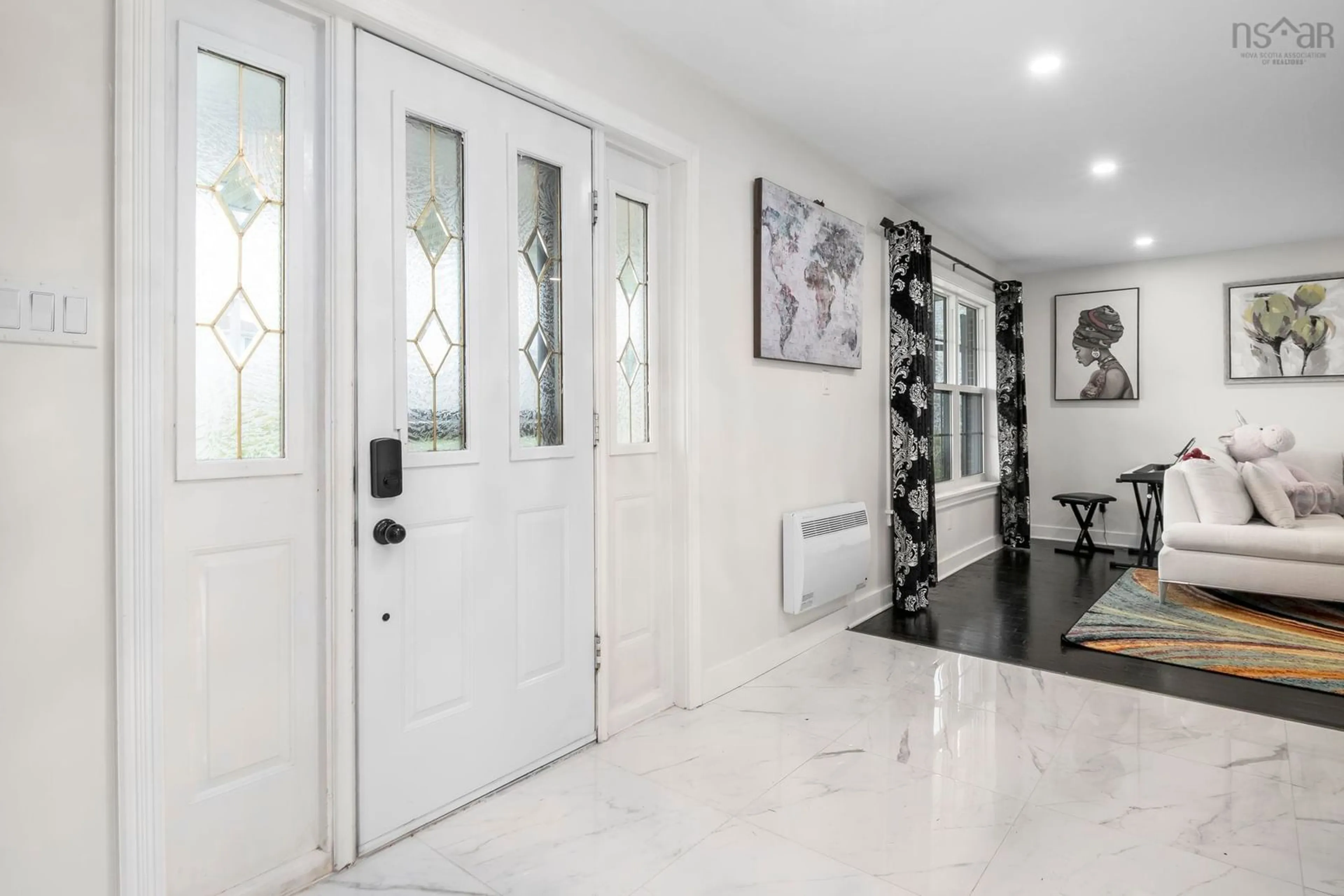 Indoor entryway for 26 Governors Lake Dr, Timberlea Nova Scotia B3T 1N2