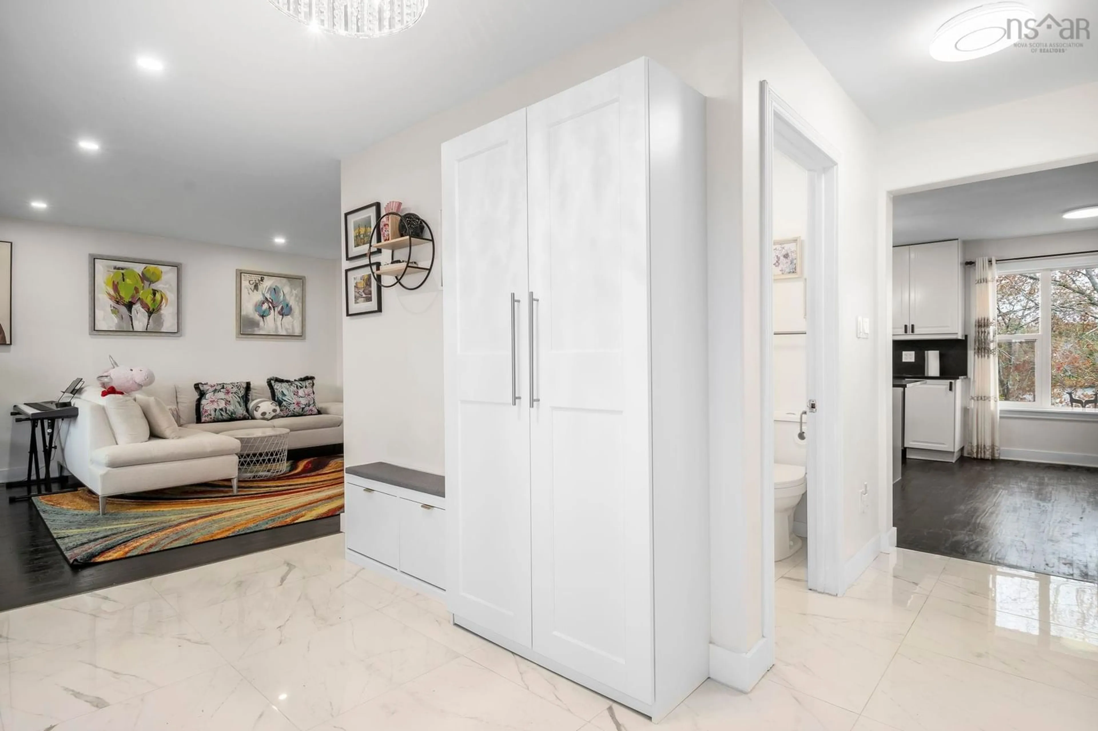Indoor entryway for 26 Governors Lake Dr, Timberlea Nova Scotia B3T 1N2