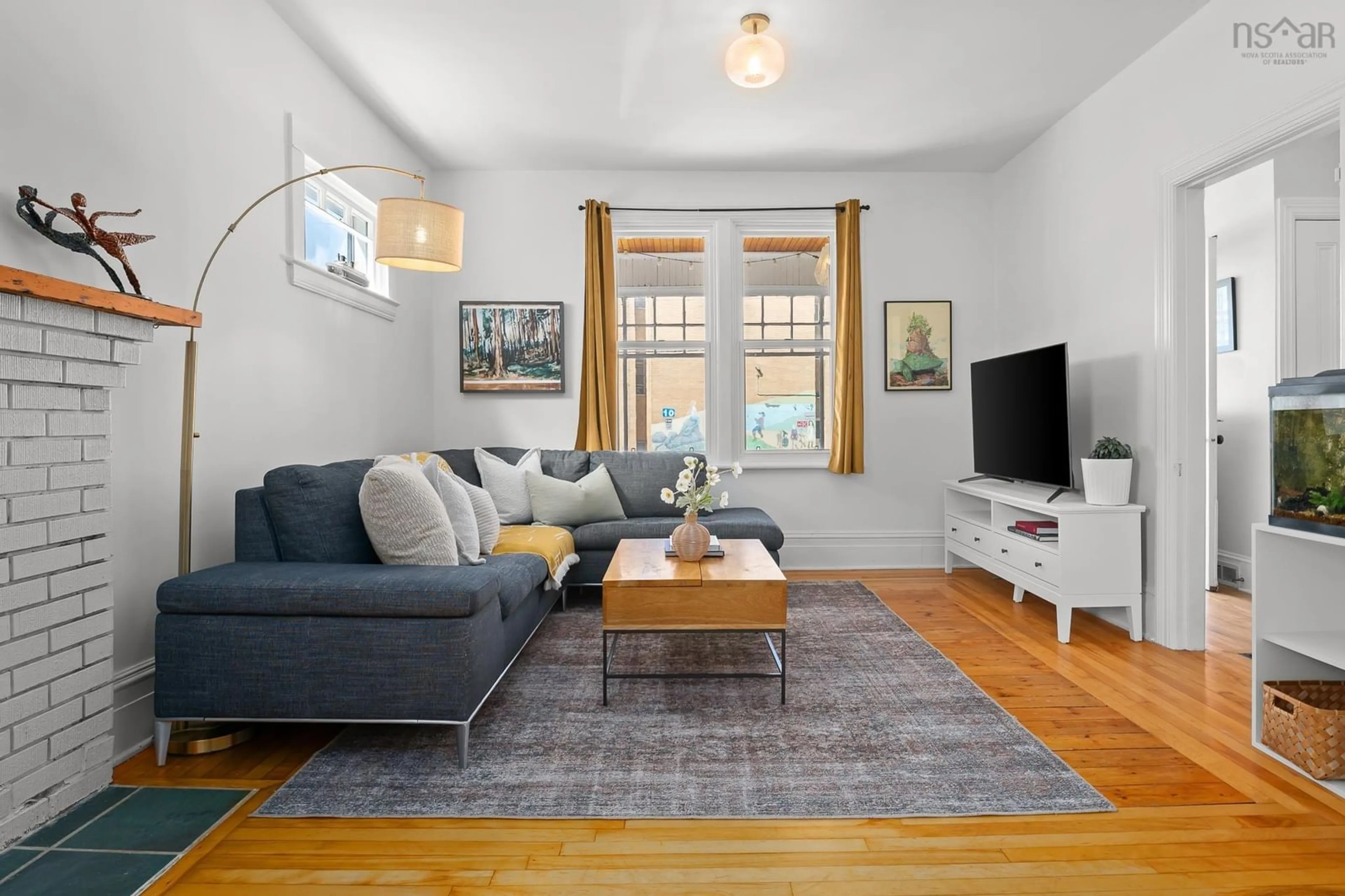 Living room with furniture, unknown for 9 Hawthorne St, Dartmouth Nova Scotia B2Y 2Y4