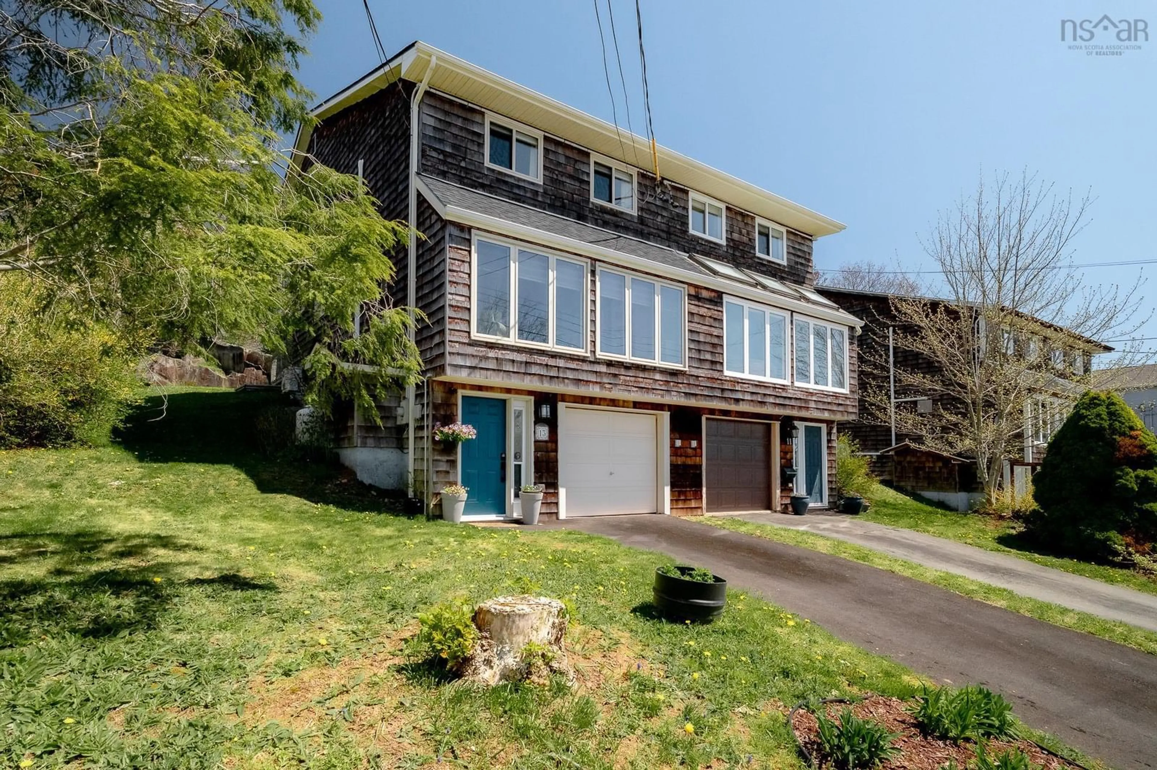Unknown for 13 Roy Cres, Bedford Nova Scotia B4A 3J9