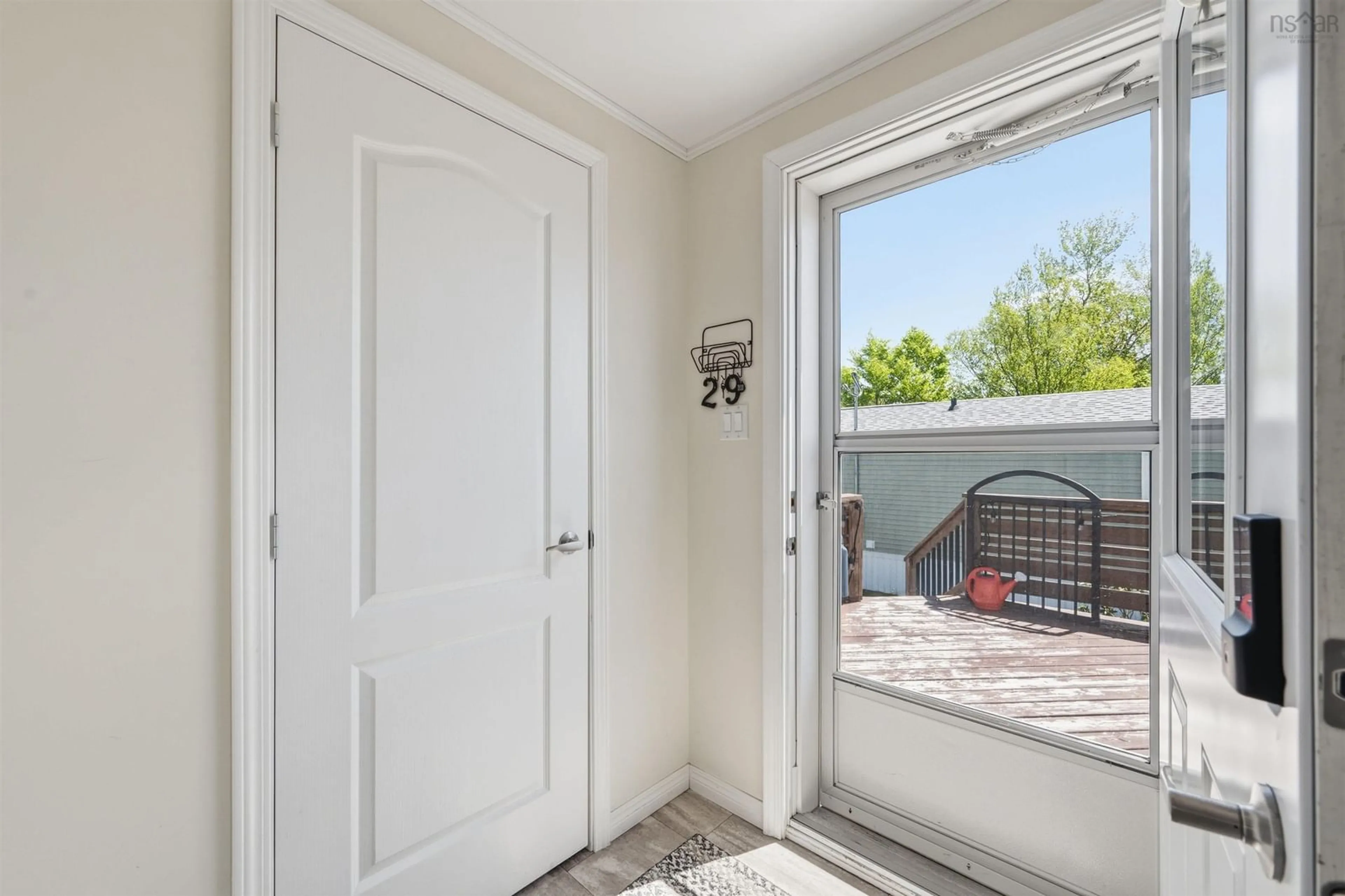 Indoor entryway for 29 Seventh St, Lucasville Nova Scotia B4B 1R4