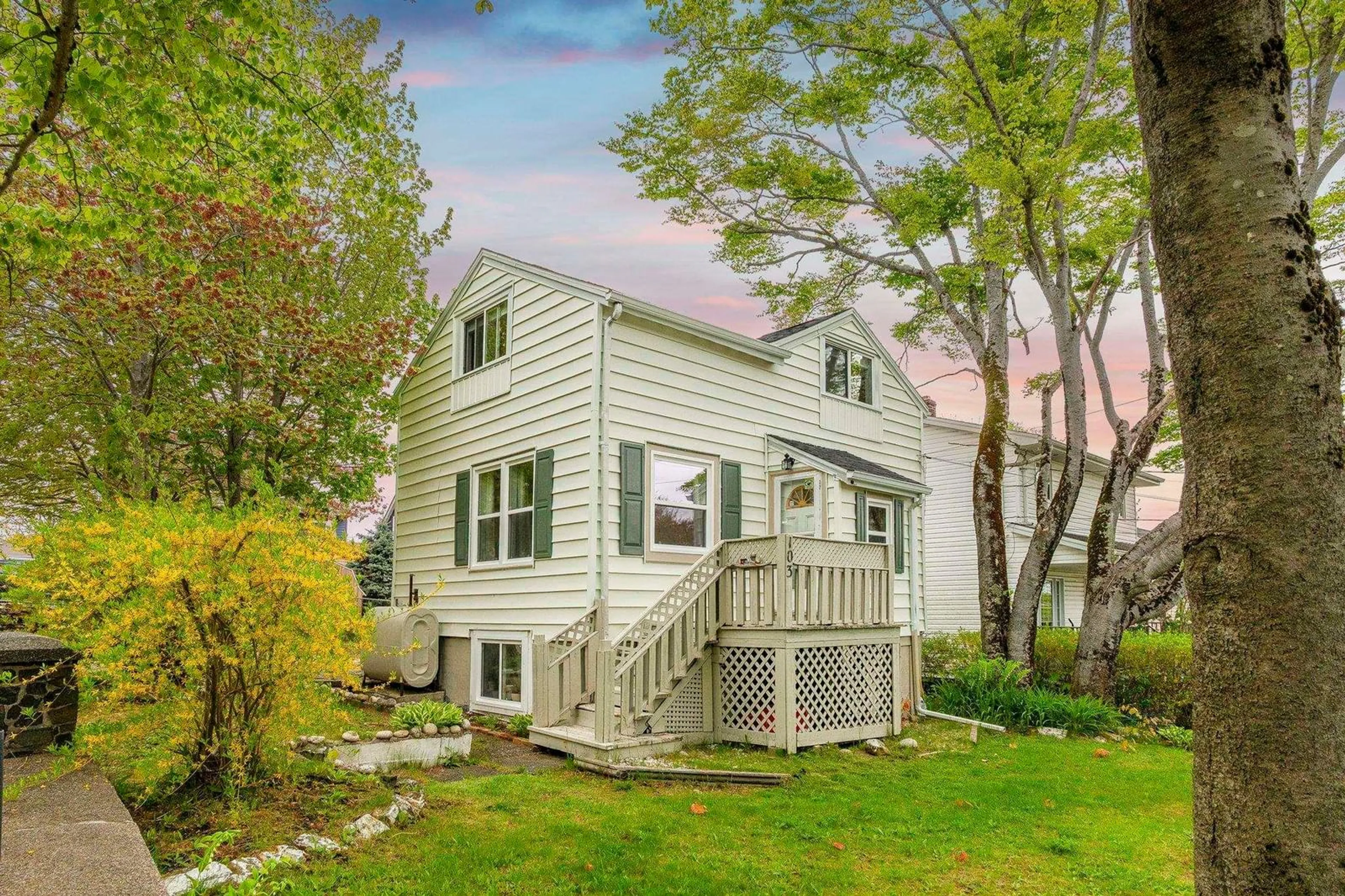 Home with vinyl exterior material, street for Rufus Ave #103, Halifax Nova Scotia B3N 2L8