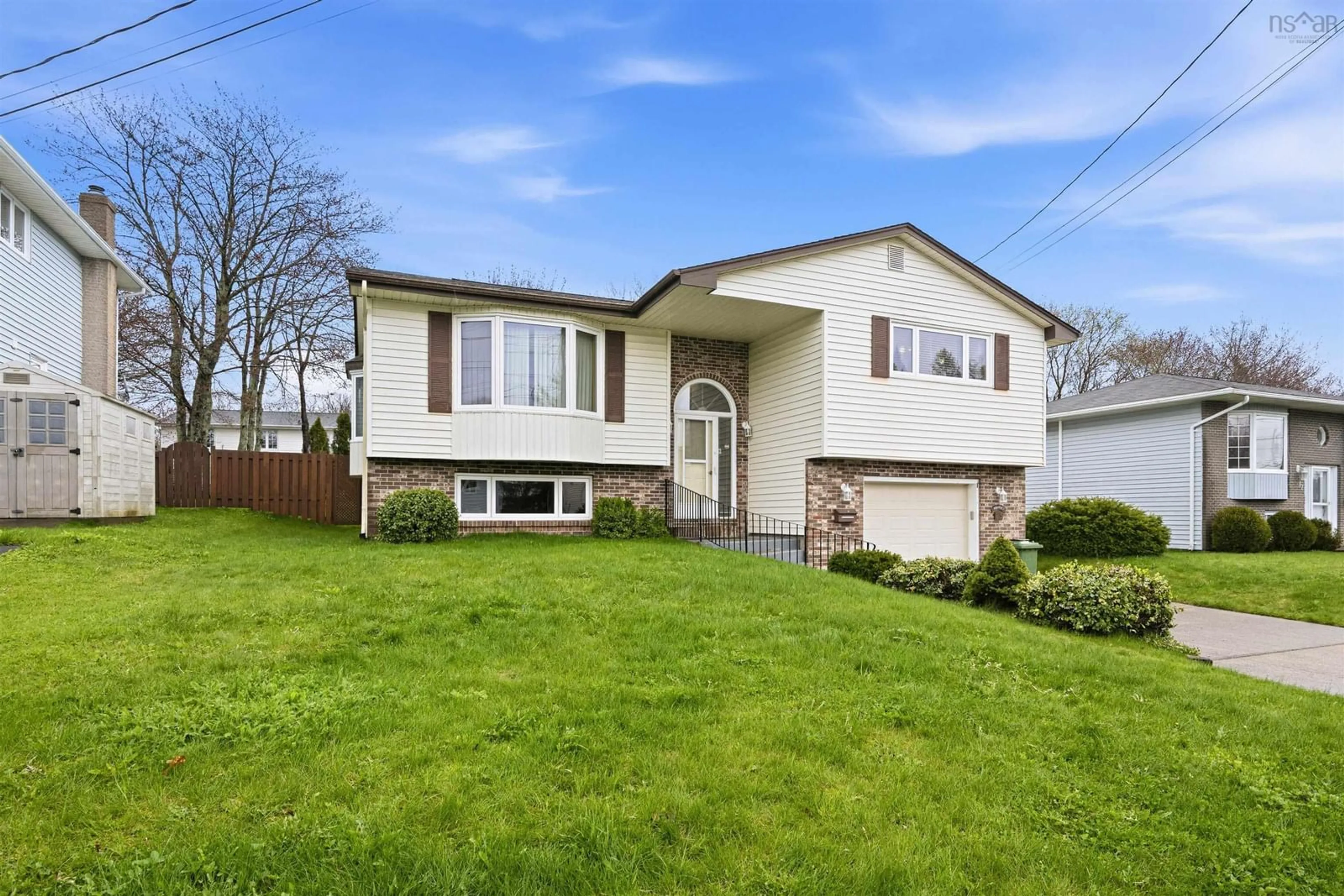 Home with vinyl exterior material, street for 13 Camilla Crt, Dartmouth Nova Scotia B2X 3K4