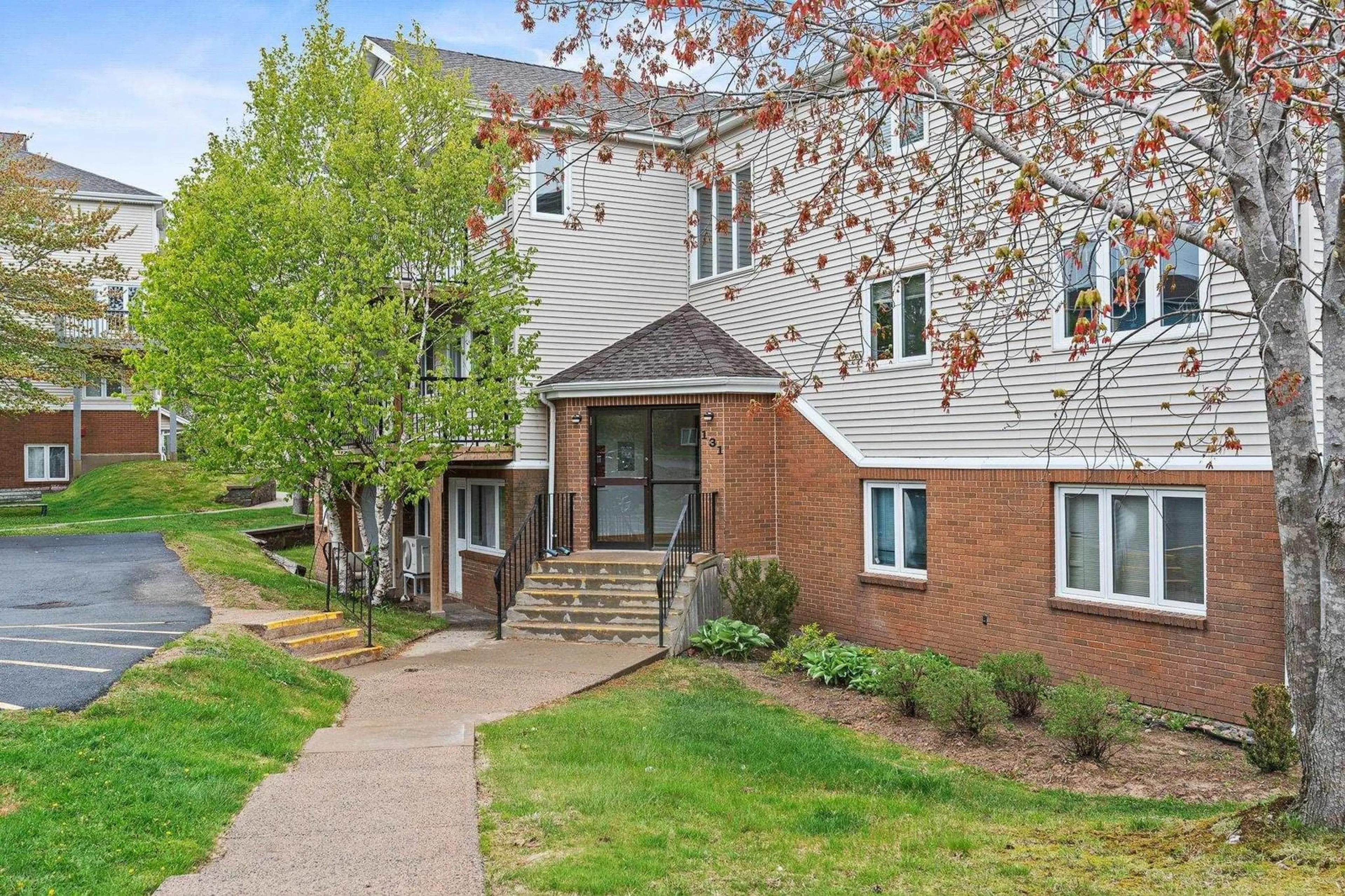 Unknown for 131 Farnham Gate Rd #303, Halifax Nova Scotia B3M 4A4
