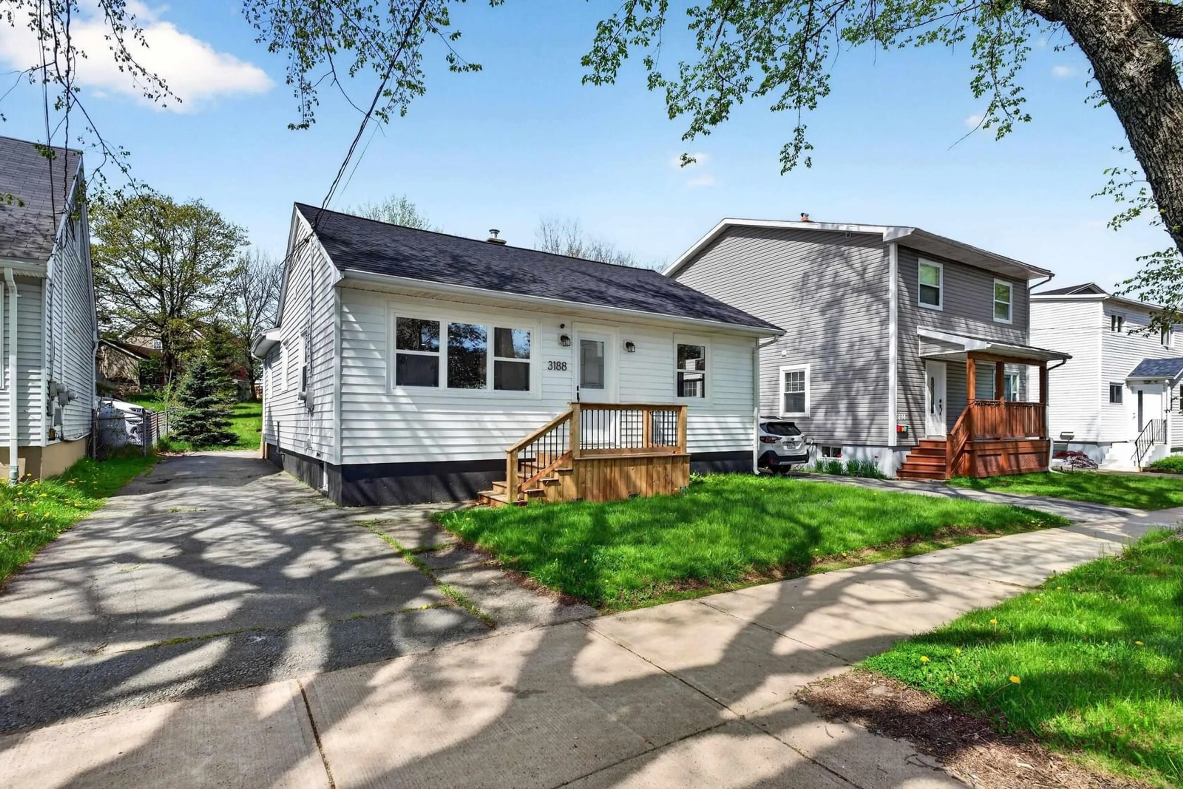 Home with vinyl exterior material, street for 3188 Connaught Ave, Halifax Nova Scotia B3L 3B1