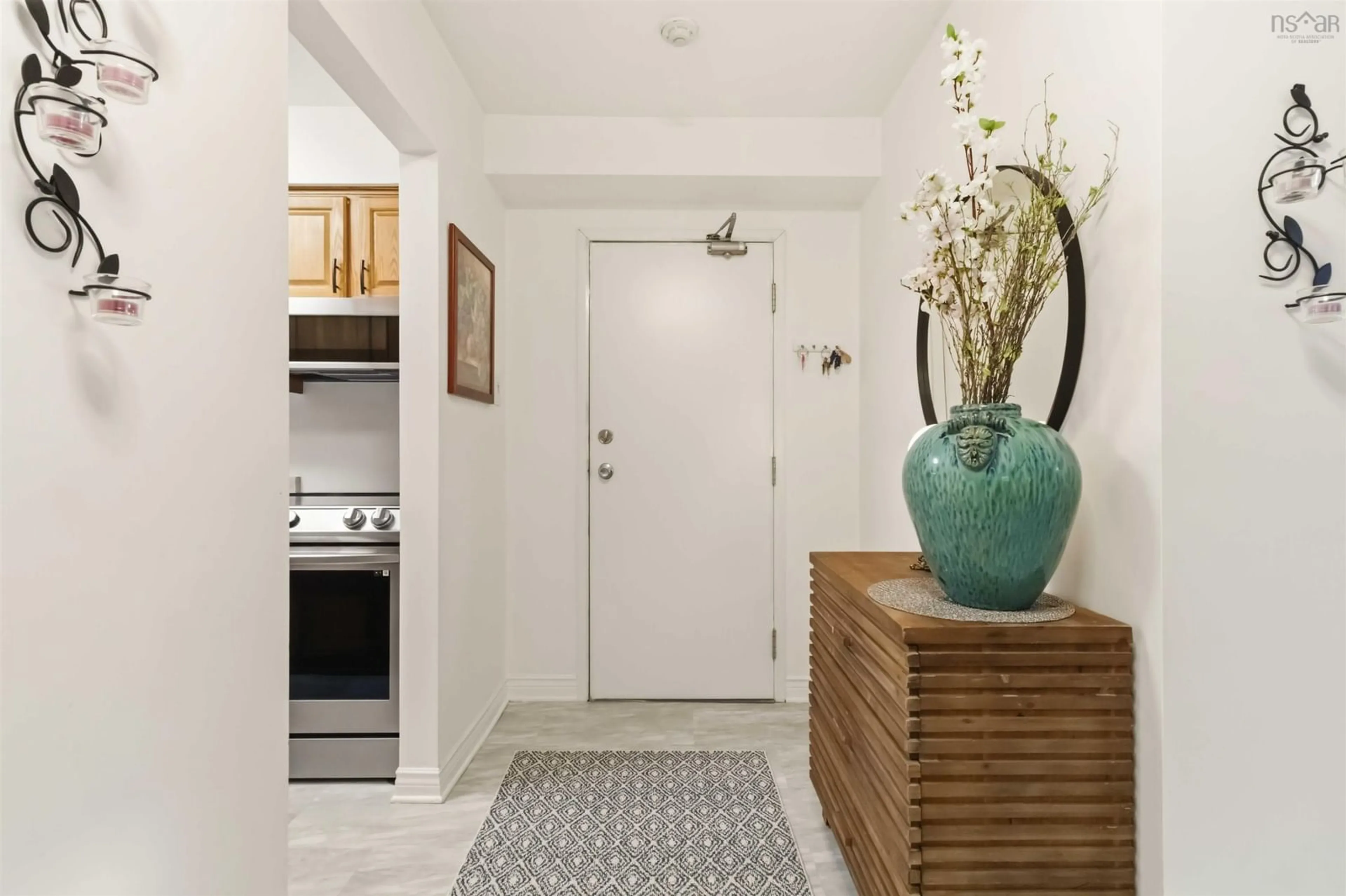Indoor entryway for 41 Moirs Mill Rd #4, Bedford Nova Scotia B4A 3C4