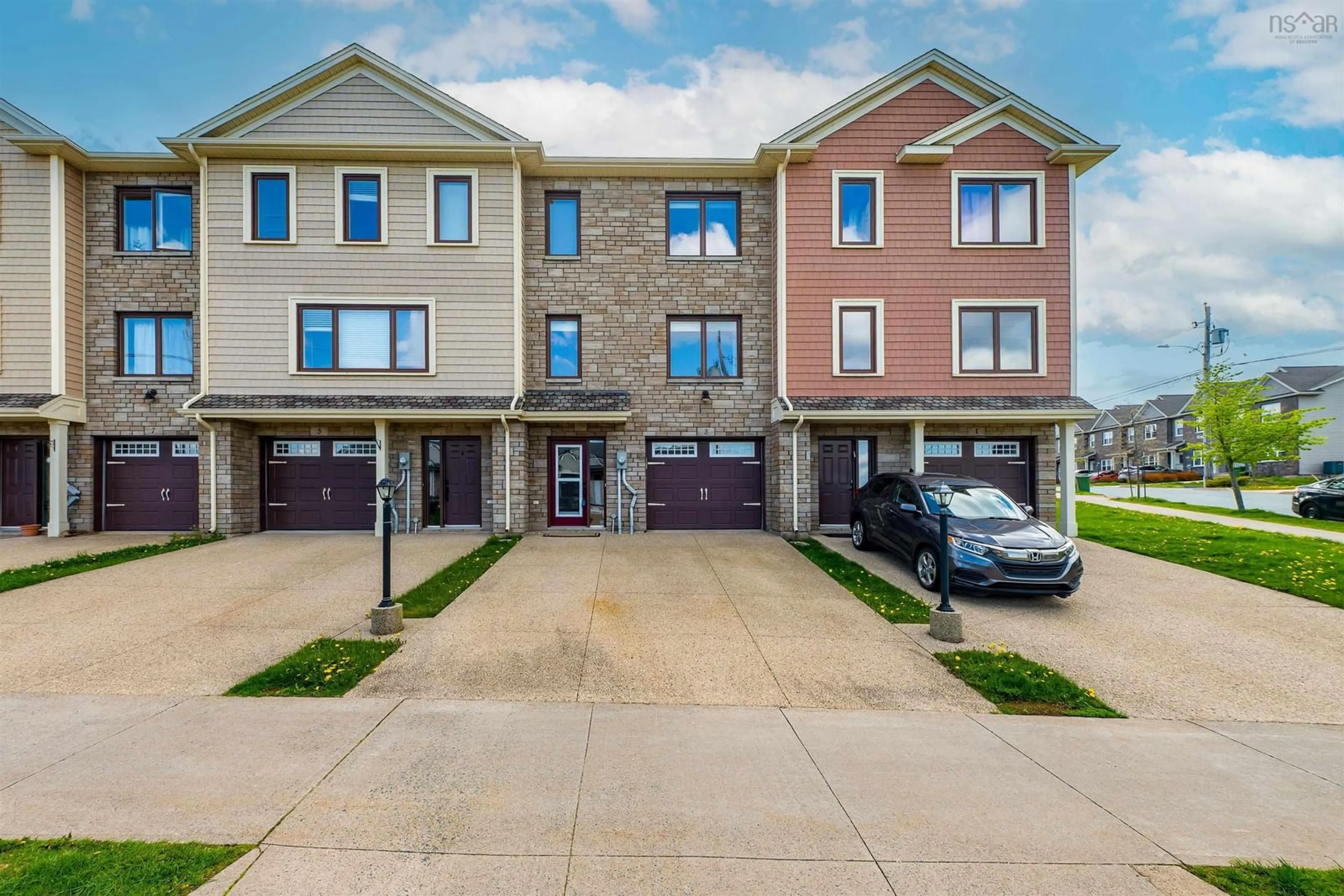 A pic from outside/outdoor area/front of a property/back of a property/a pic from drone, street for 3 Cabernet Crt, Brunello Estates Nova Scotia B3T 0E1