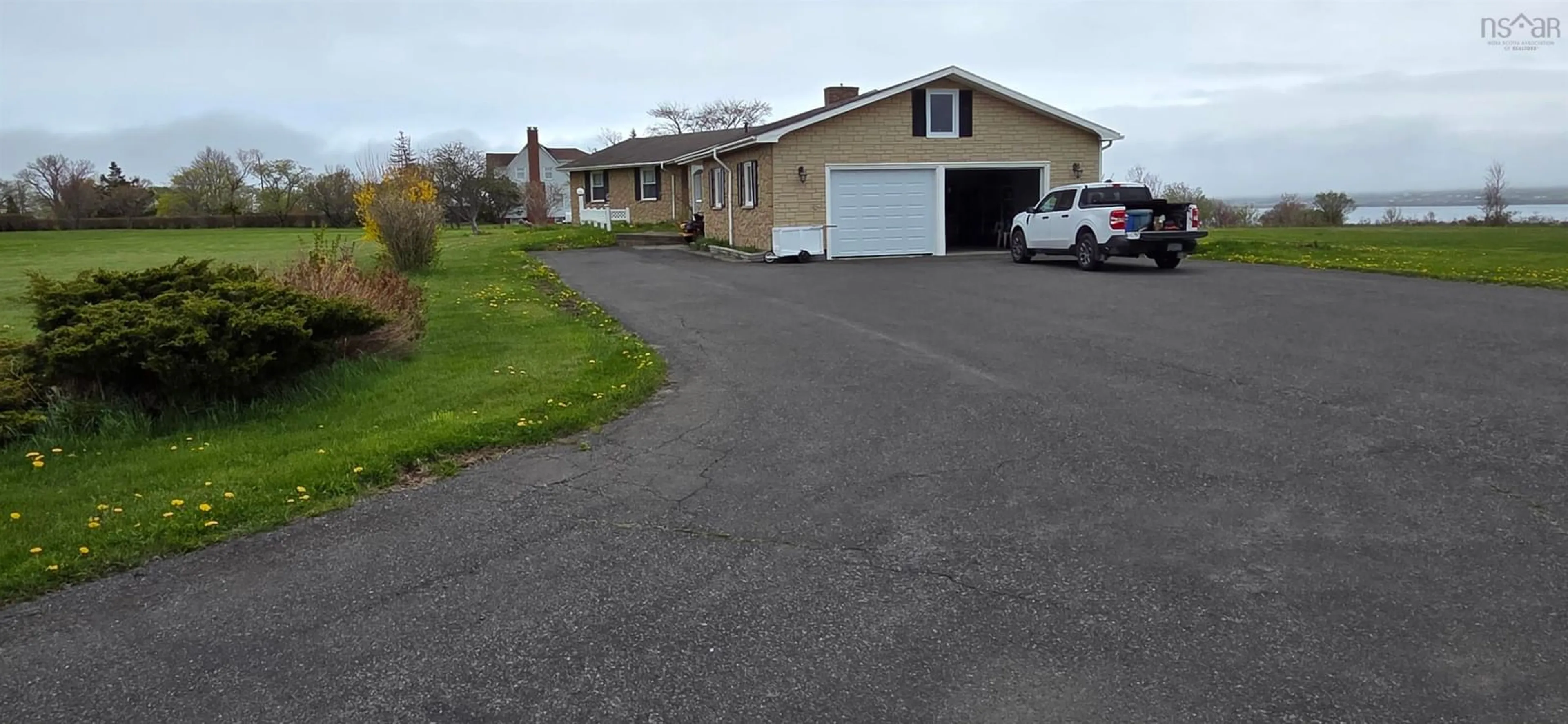 Unknown for 837 Shore Rd, Sydney Mines Nova Scotia B1V 1A7