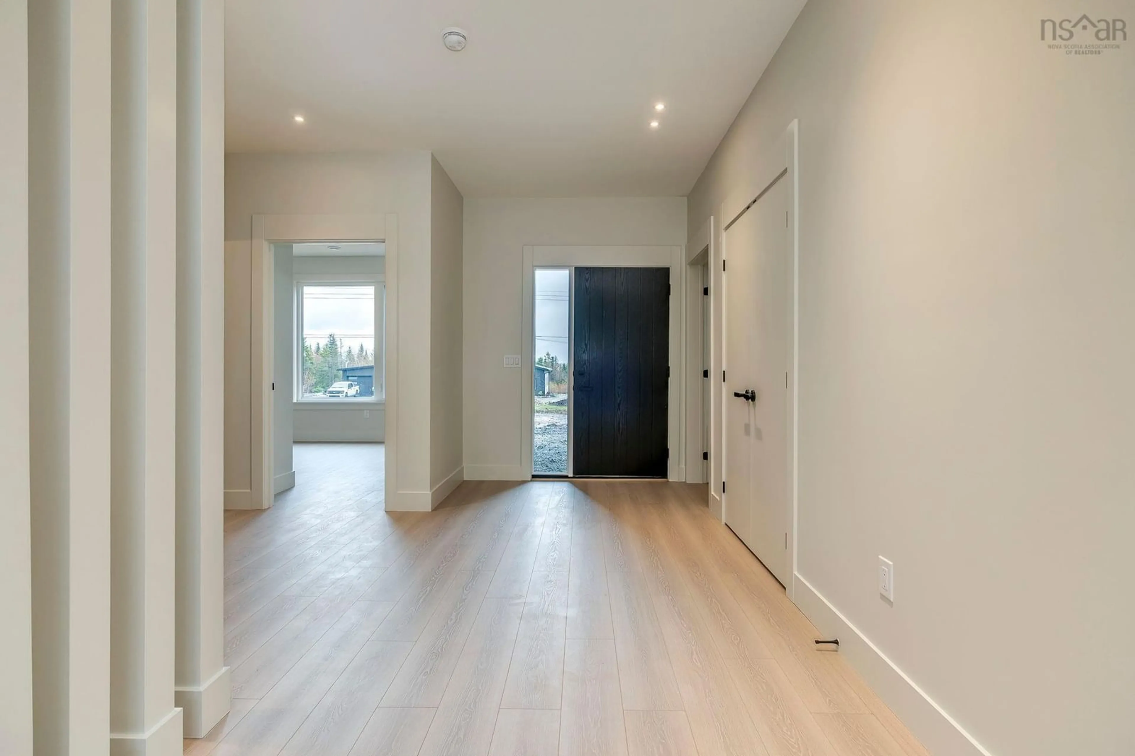 Indoor entryway for 418 Zaffre Dr #5019, Middle Sackville Nova Scotia B4E 0X3