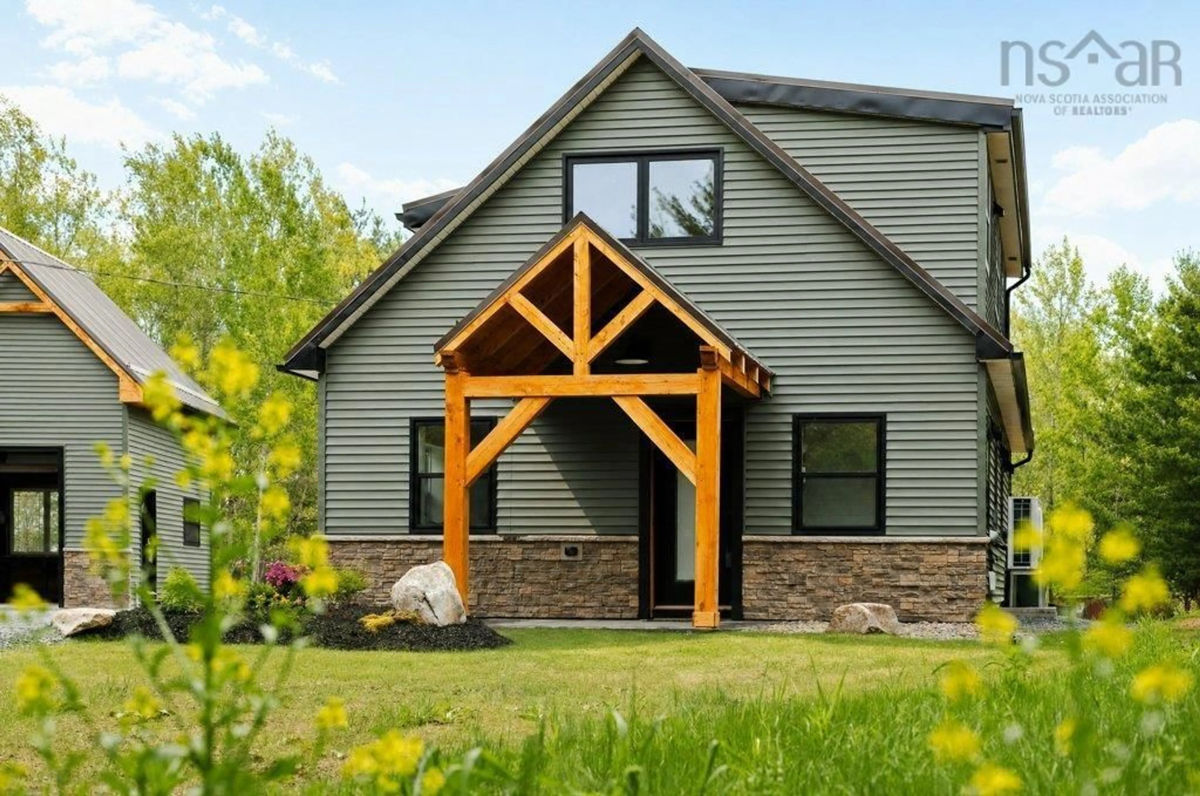Home with vinyl exterior material, building for 32 Bella Vista Lane, Enfield Nova Scotia B2T 0R8